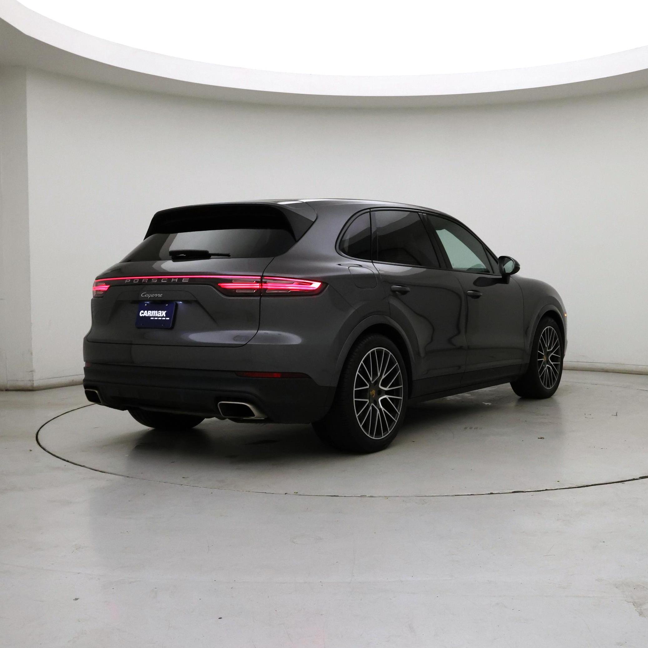 Thumbnail: 2019 Porsche Cayenne - 8
