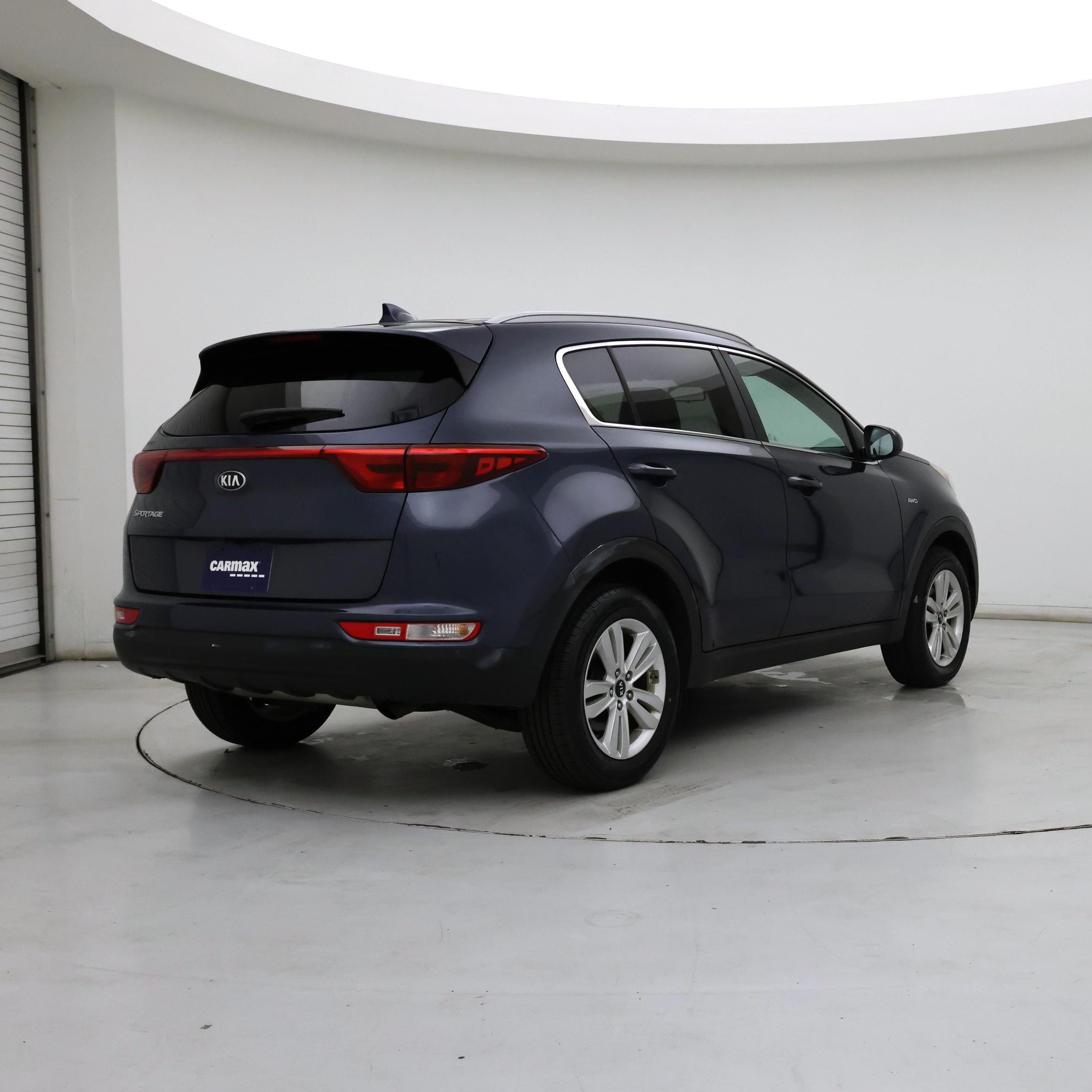 Thumbnail: 2017 Kia Sportage - 8
