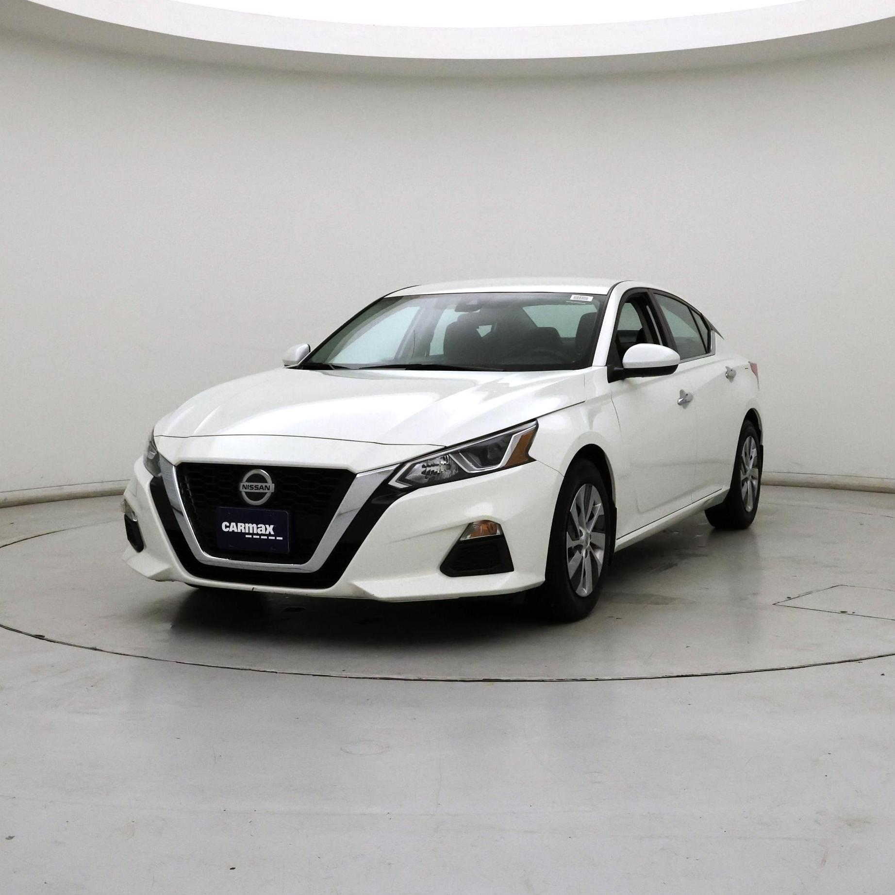 Thumbnail: 2021 Nissan Altima - 4