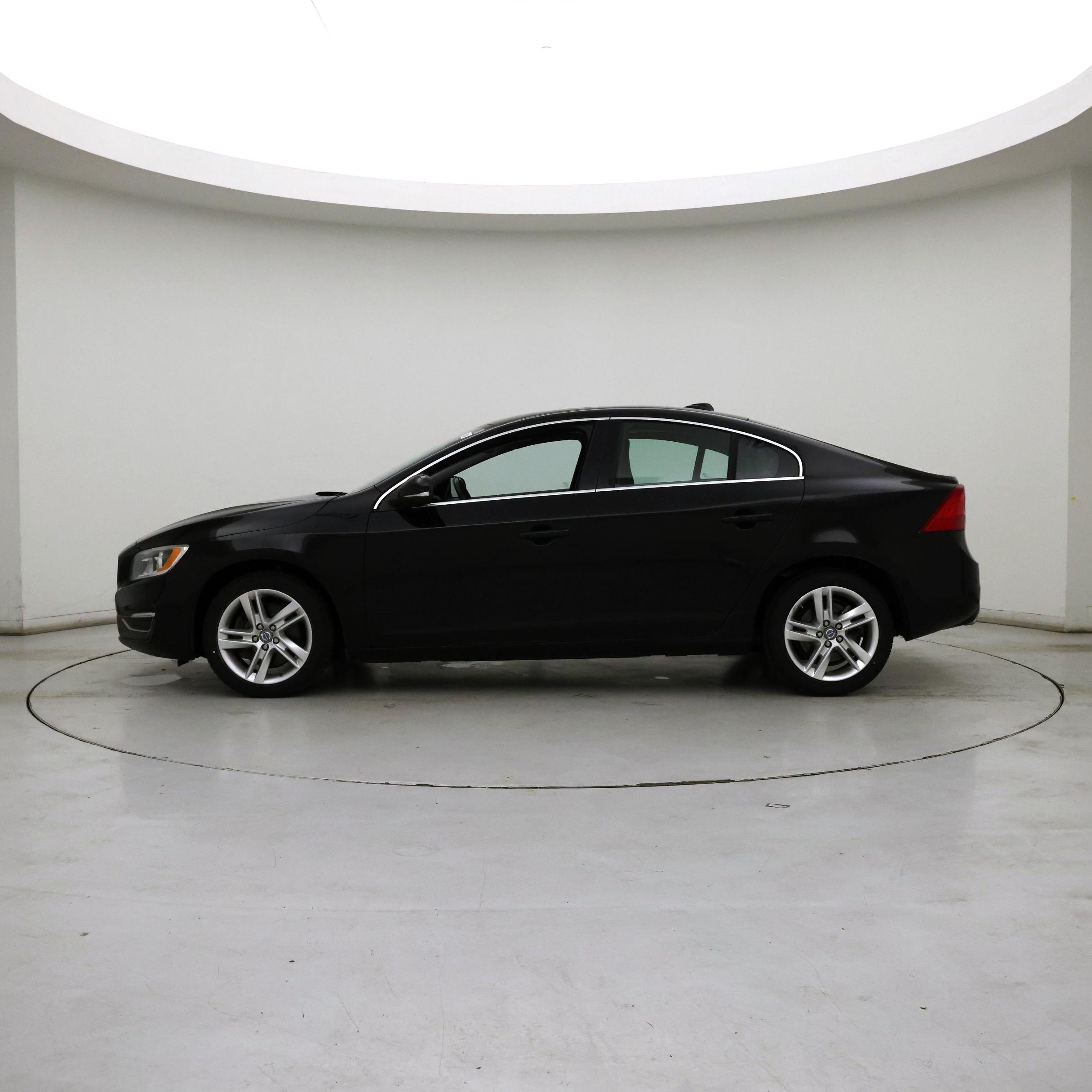 Thumbnail: 2015 Volvo S60 - 3