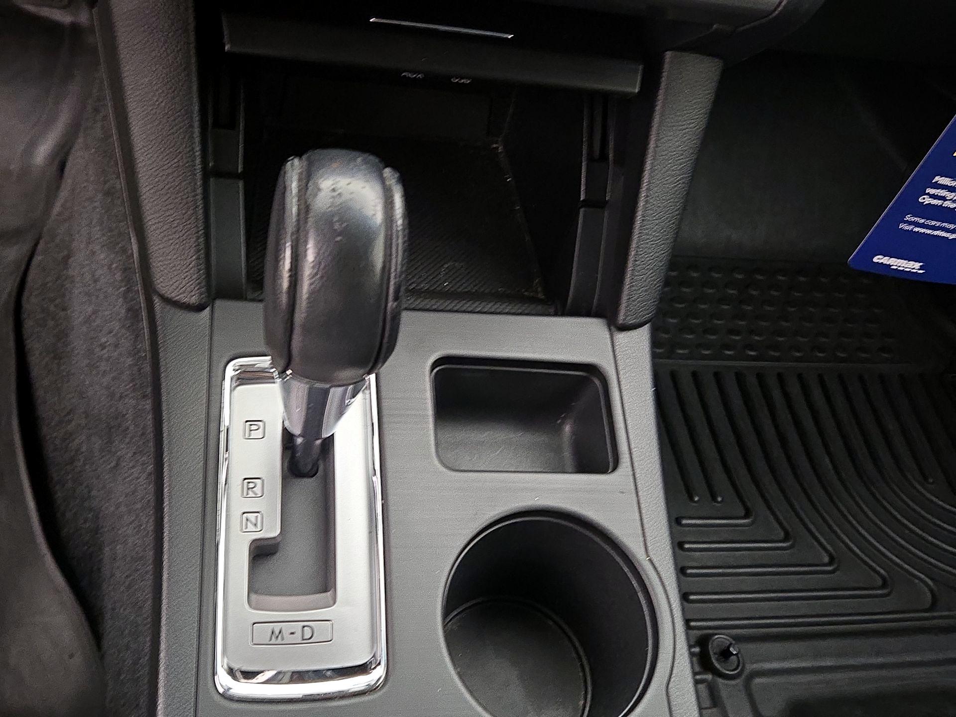 Thumbnail: 2015 Subaru Outback - 17