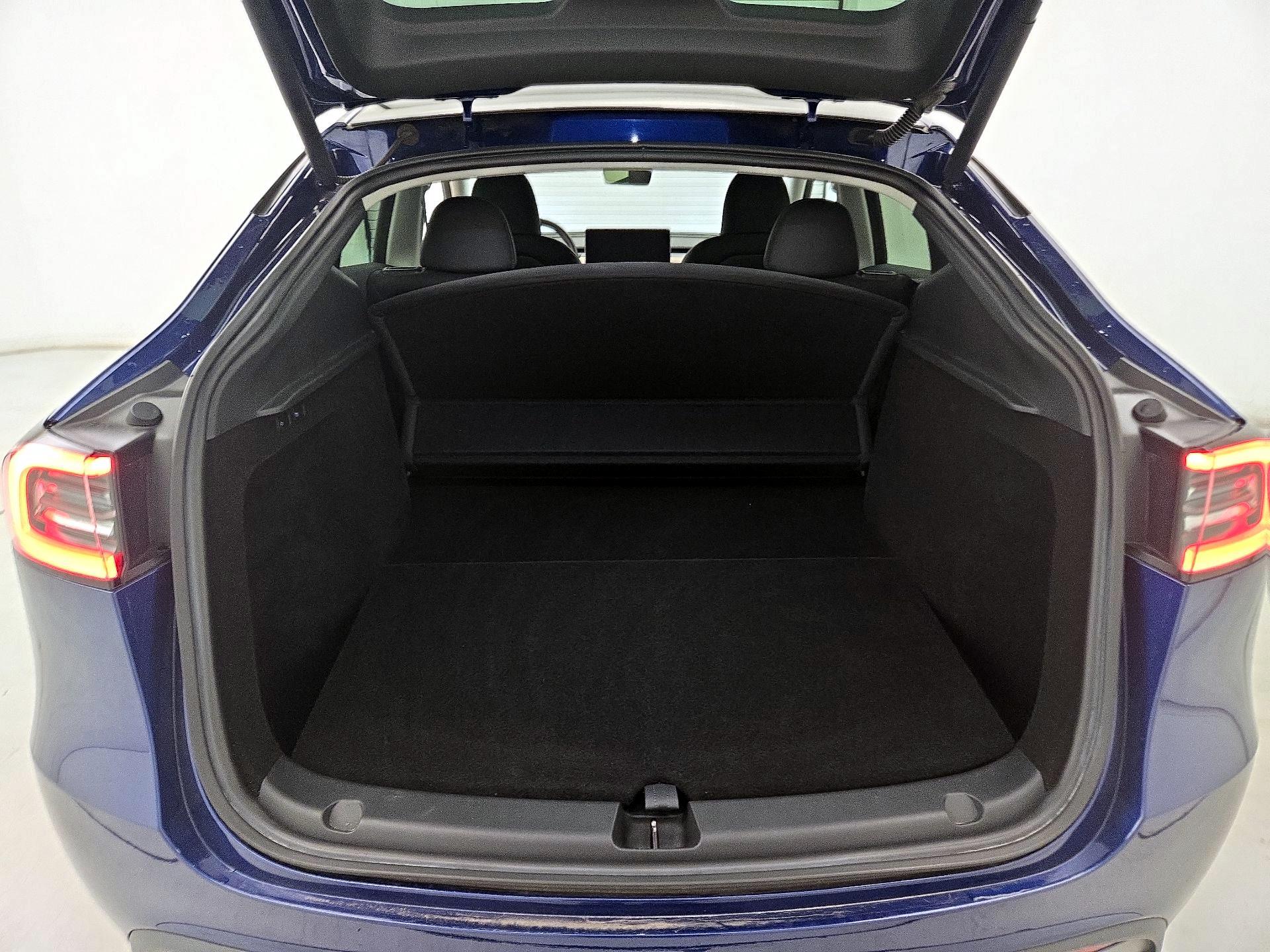 Thumbnail: 2023 Tesla Model Y - 20