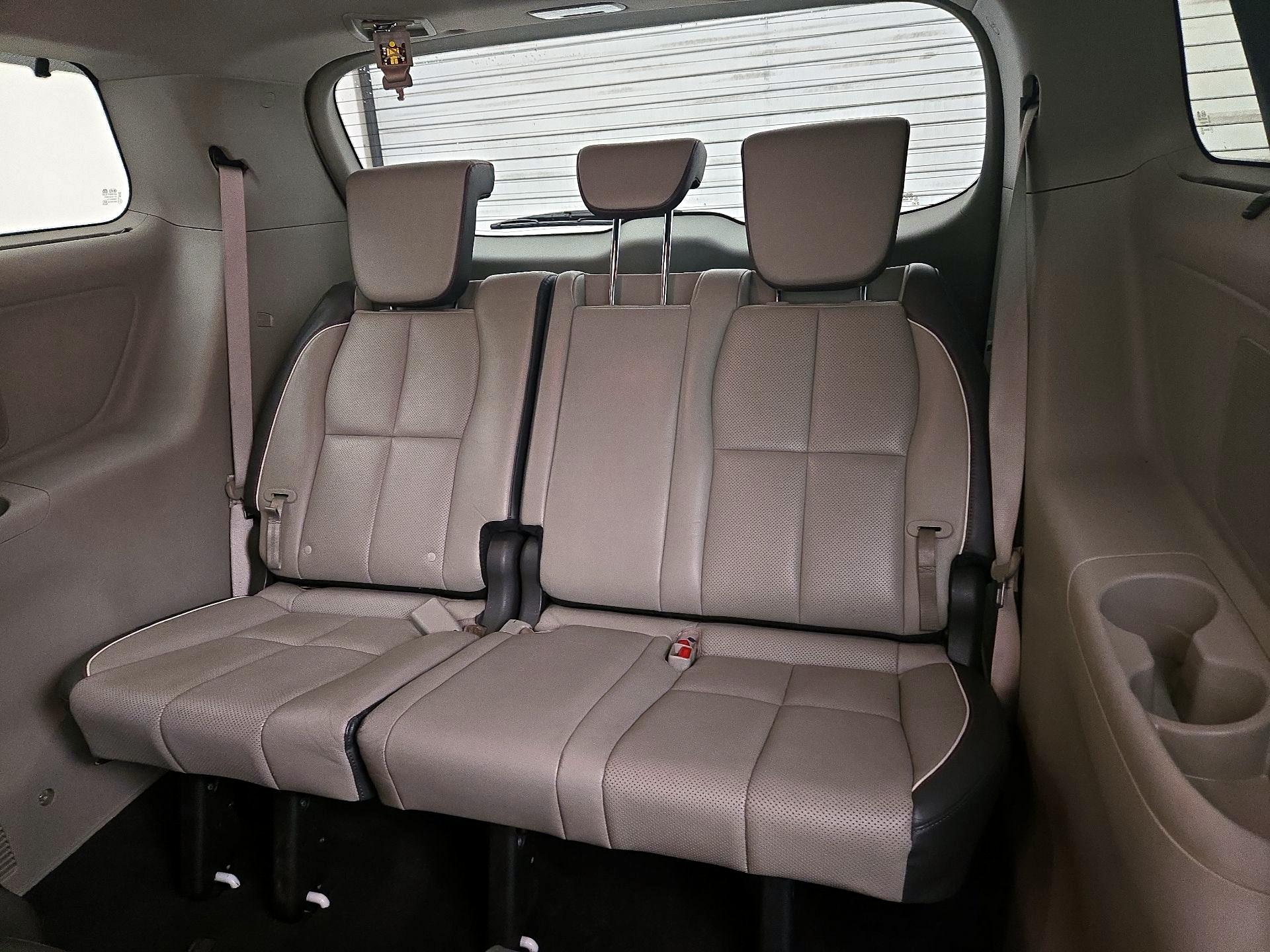 Thumbnail: 2017 Kia Sedona - 19