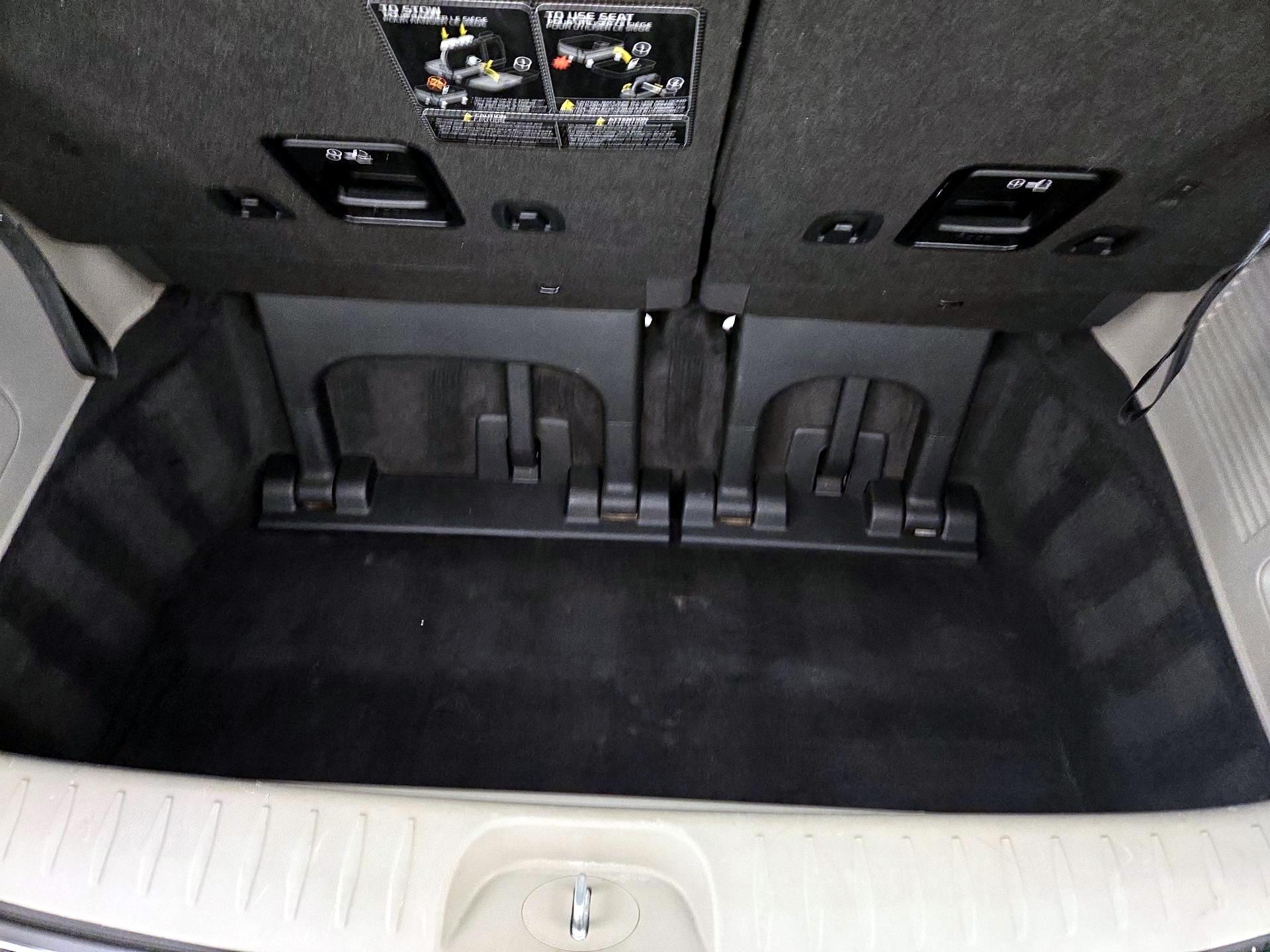 Thumbnail: 2017 Kia Sedona - 20