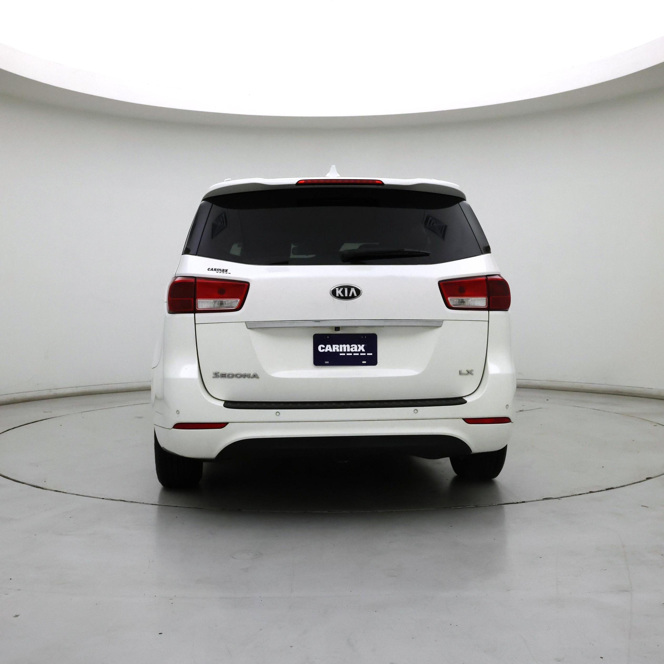 Thumbnail: 2017 Kia Sedona - 6