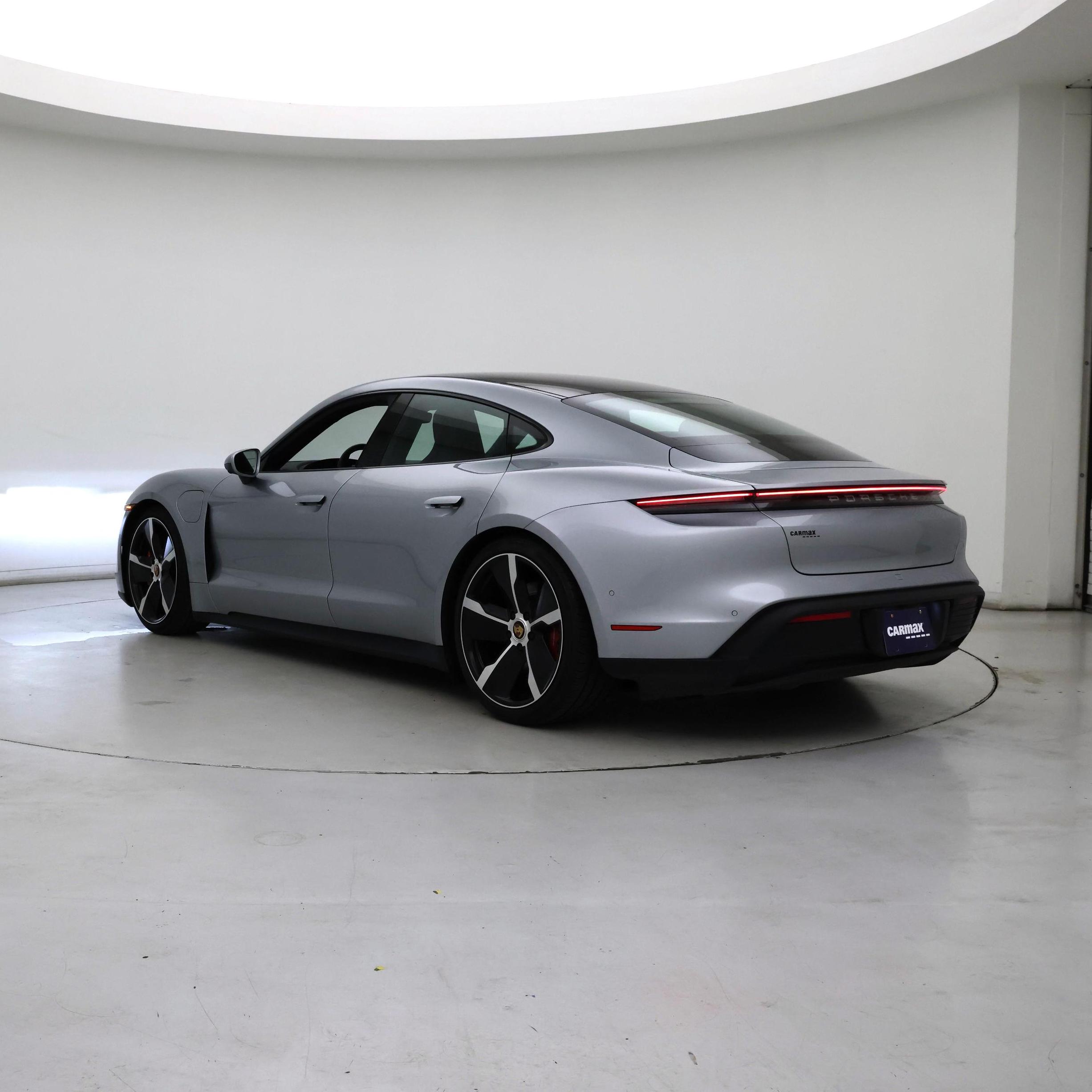 Thumbnail: 2020 Porsche Taycan - 2