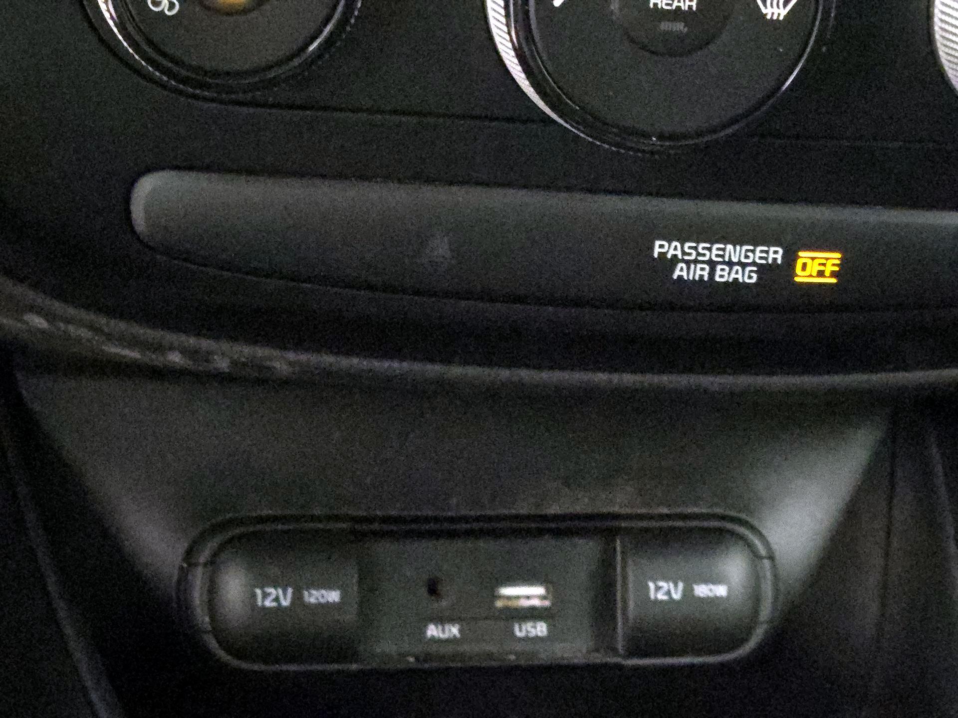 Thumbnail: 2019 Kia Soul - 16