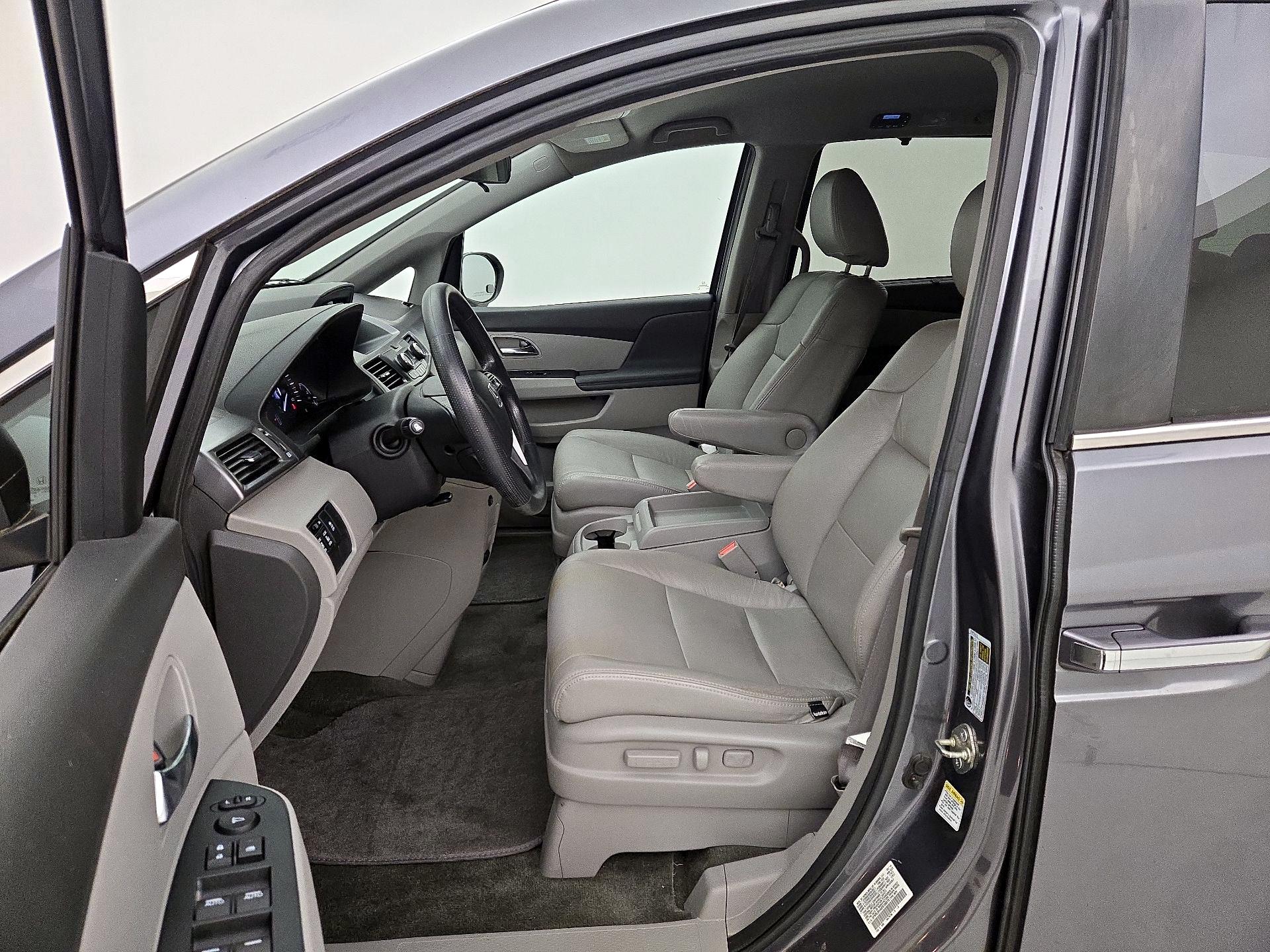 Thumbnail: 2014 Honda Odyssey - 11