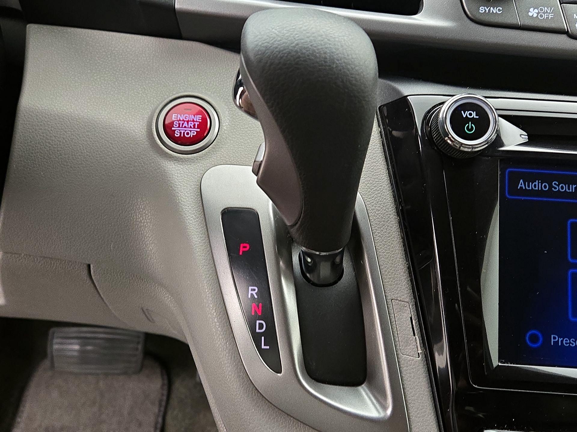 Thumbnail: 2014 Honda Odyssey - 17