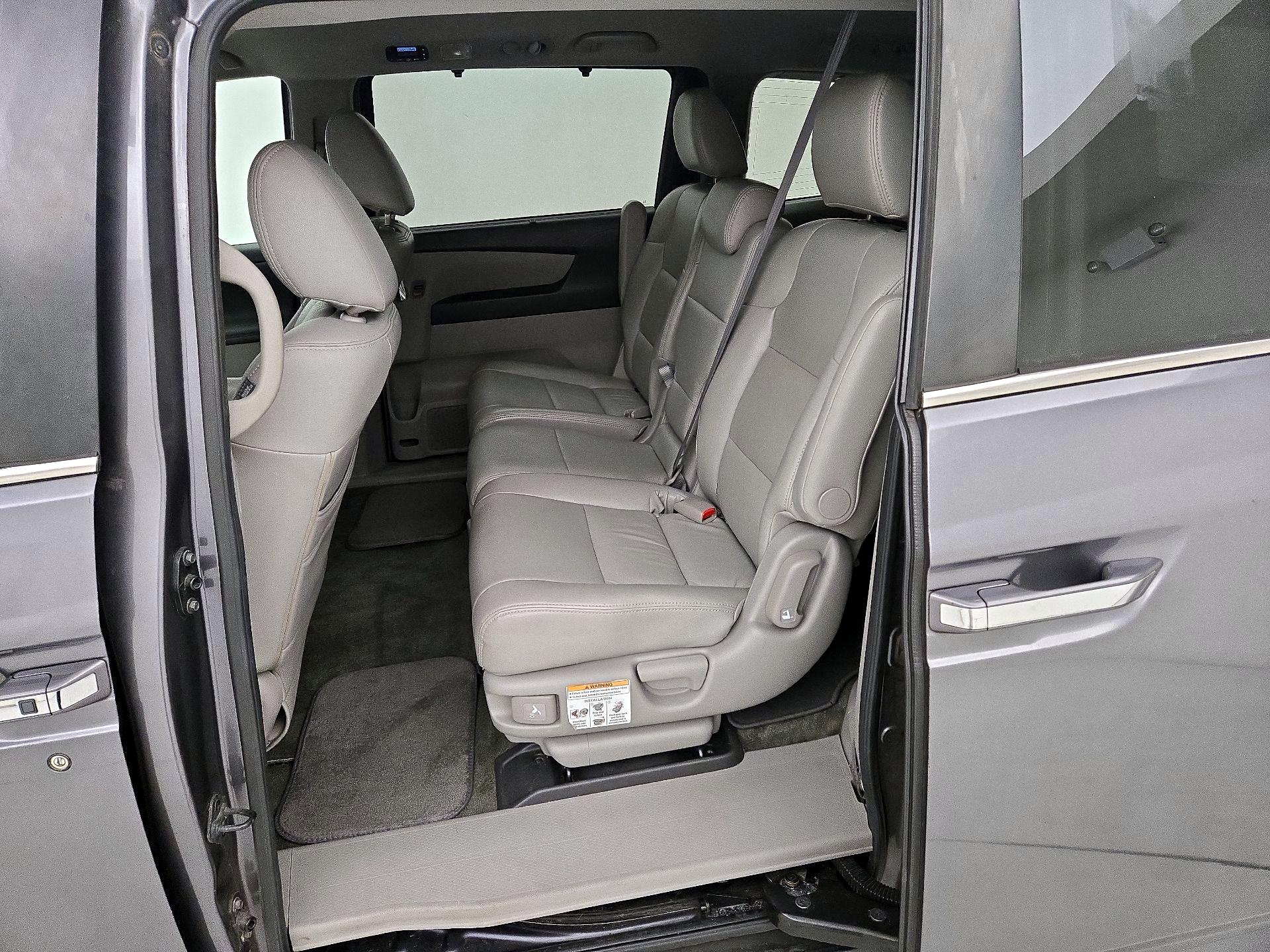 Thumbnail: 2014 Honda Odyssey - 18