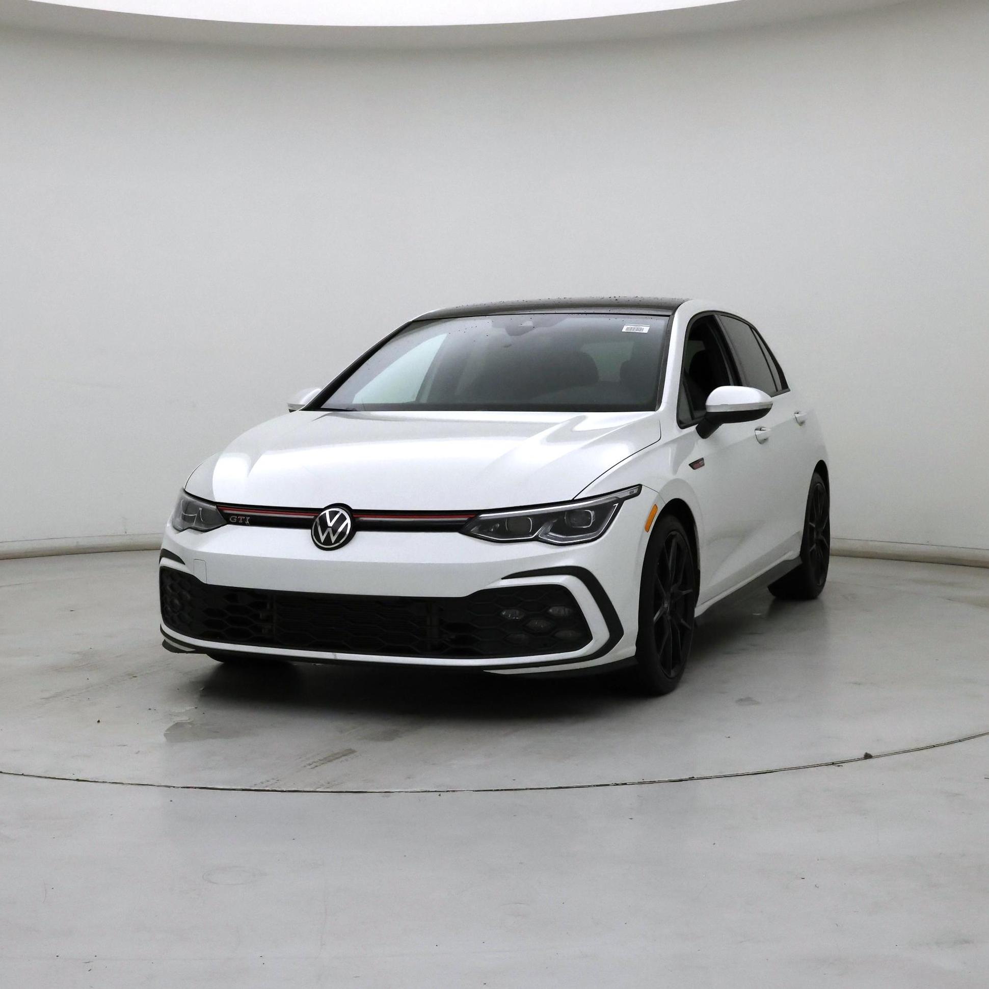 Thumbnail: 2023 Volkswagen Golf - 4