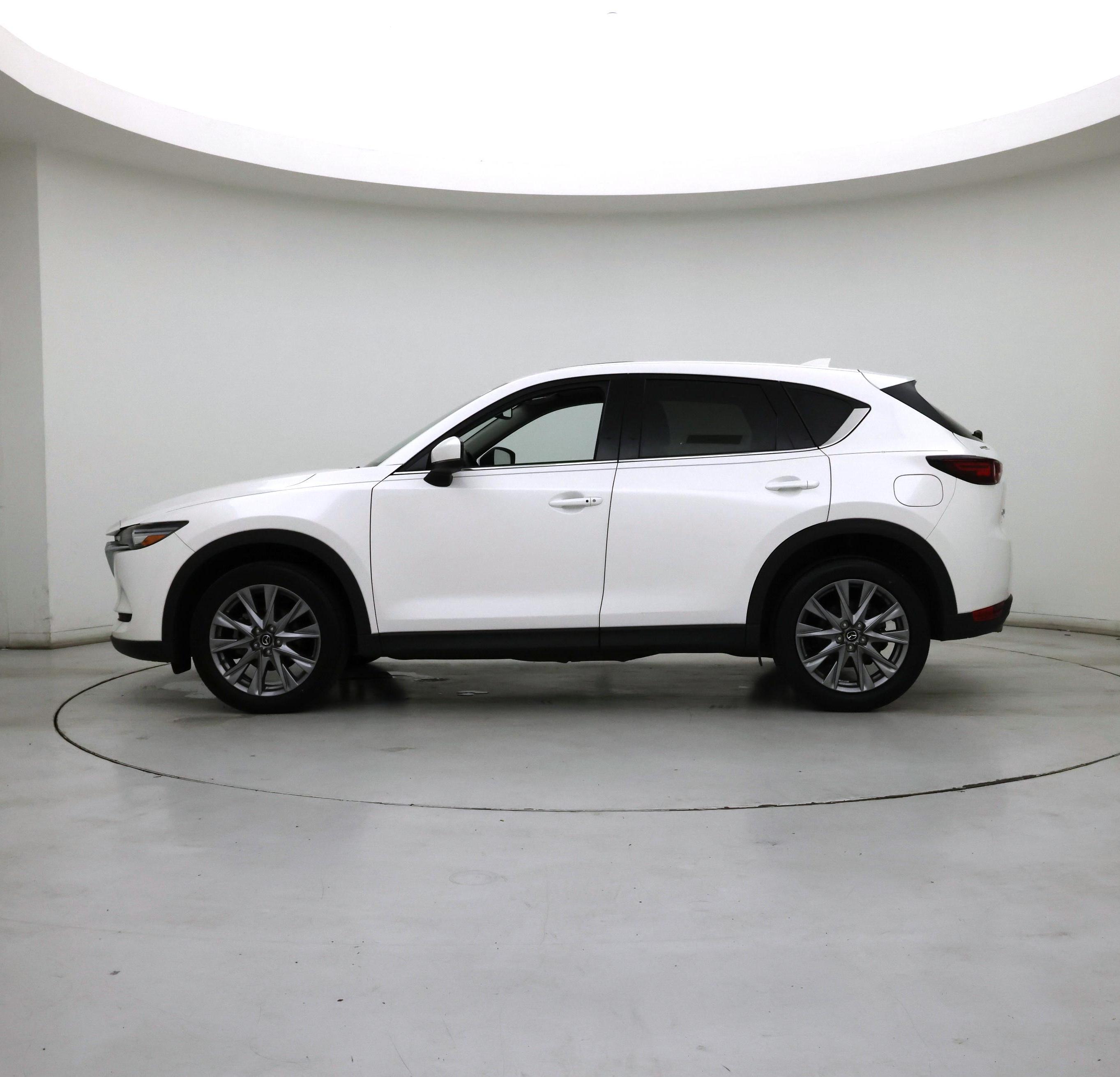 Thumbnail: 2021 Mazda CX-5 - 3