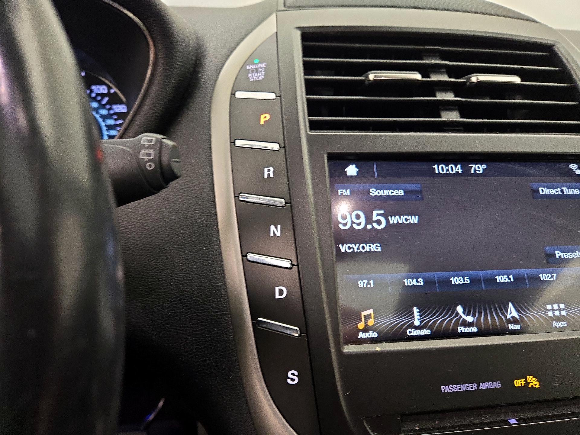 Thumbnail: 2019 Lincoln MKC - 18