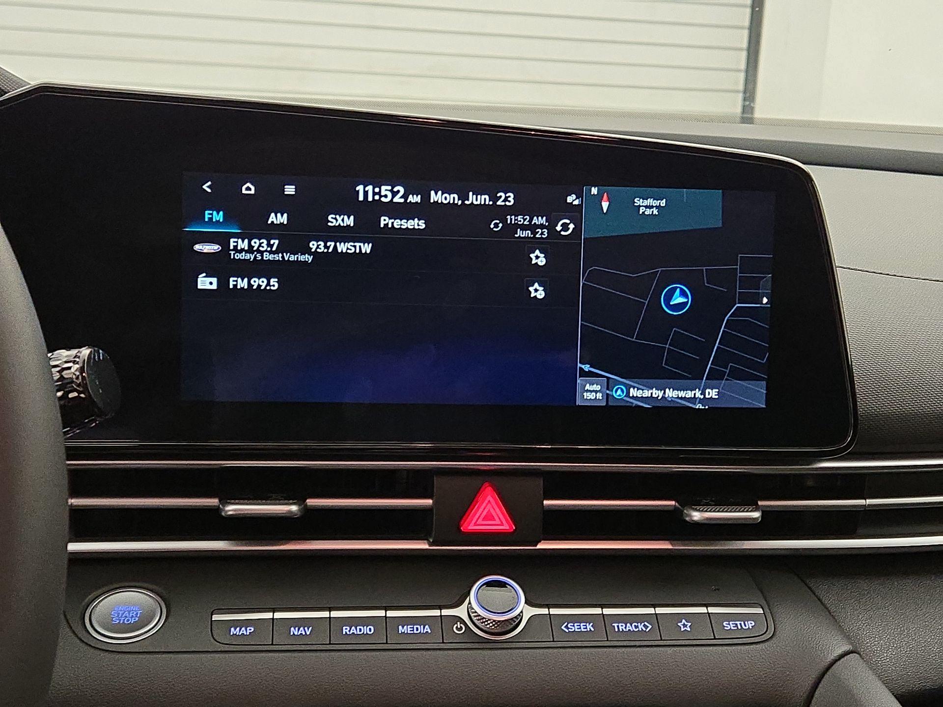 Thumbnail: 2023 Hyundai Elantra - 16
