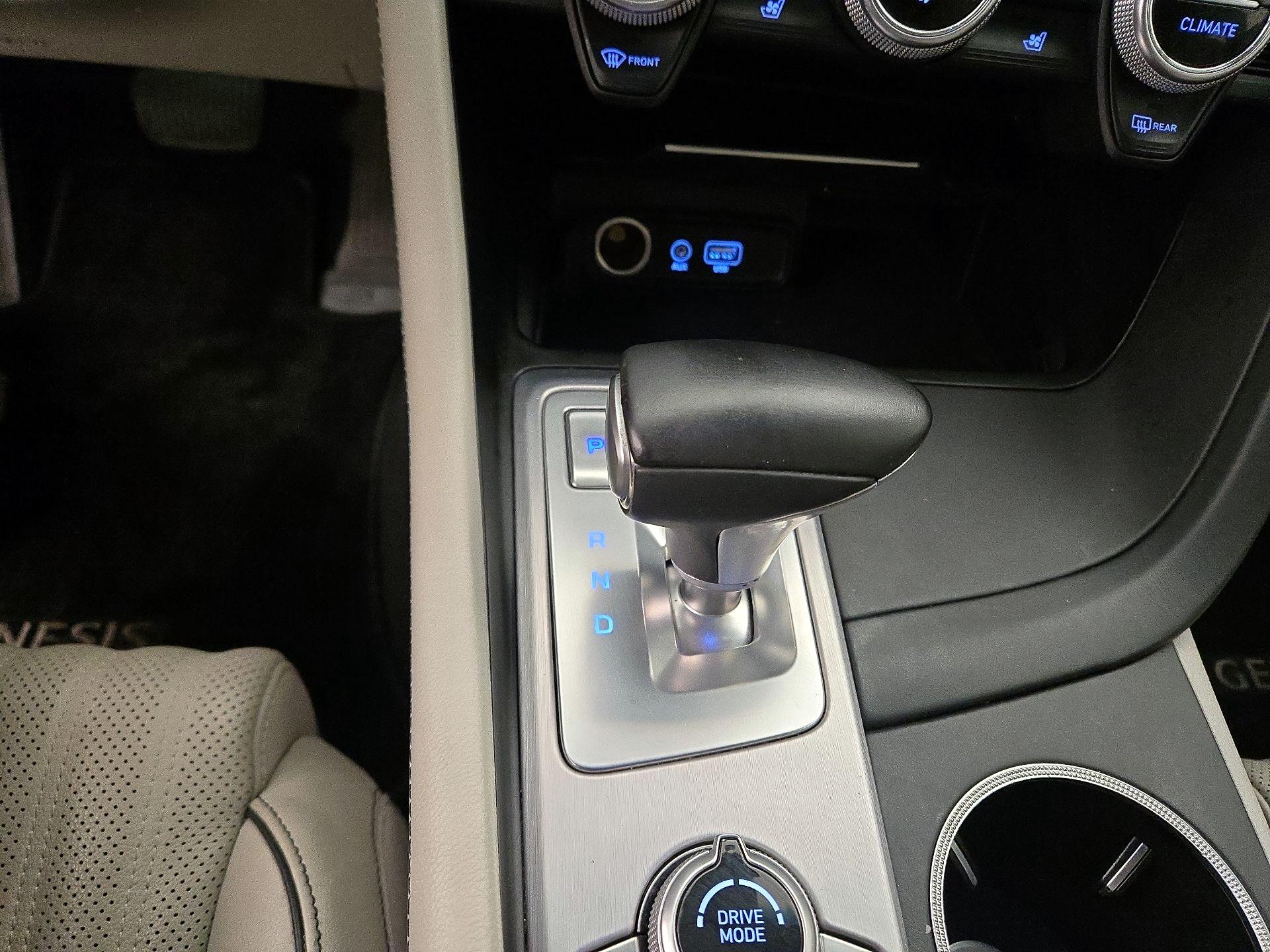 Thumbnail: 2019 Genesis G70 - 18