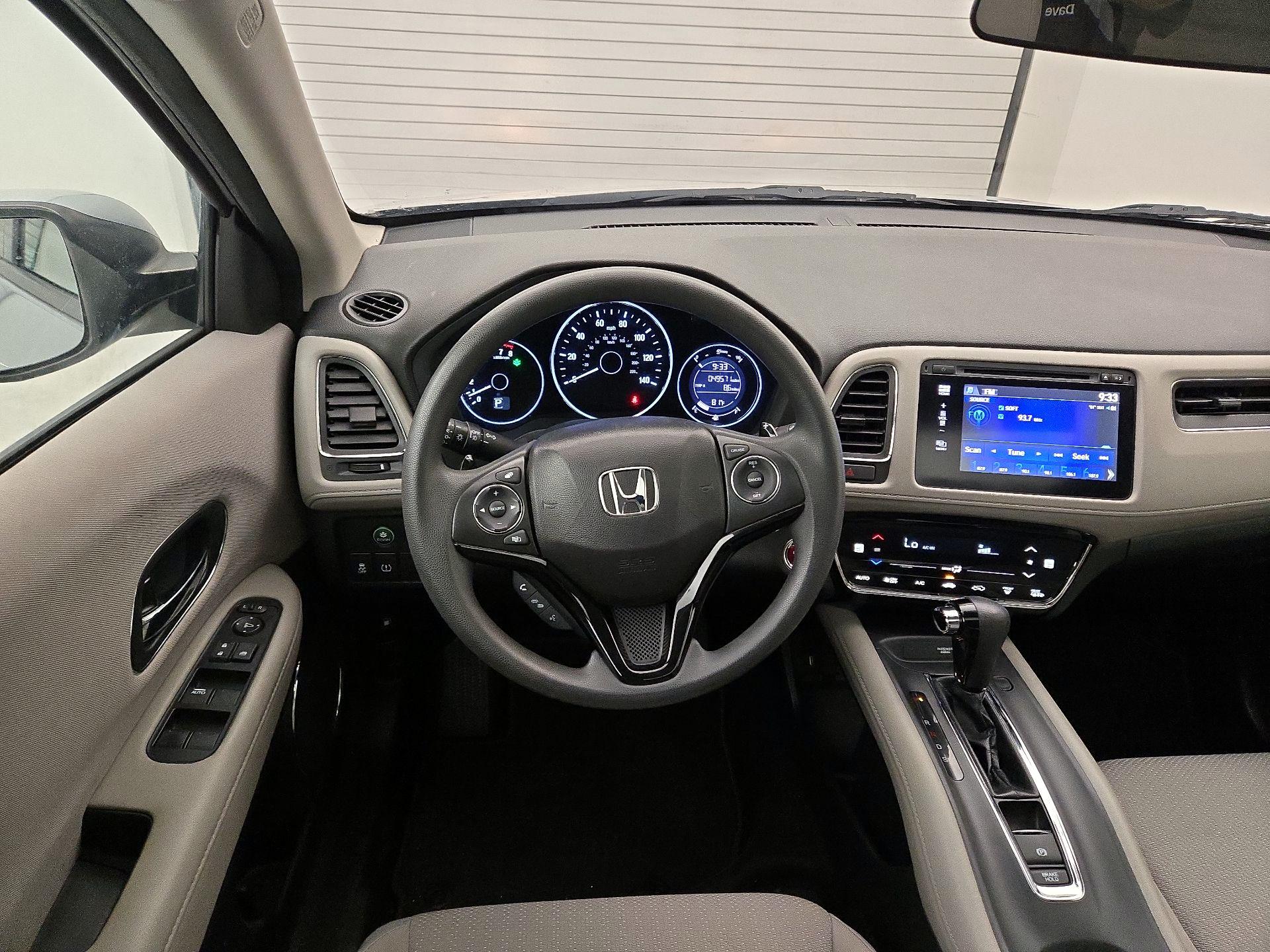 Thumbnail: 2018 Honda HR-V - 10