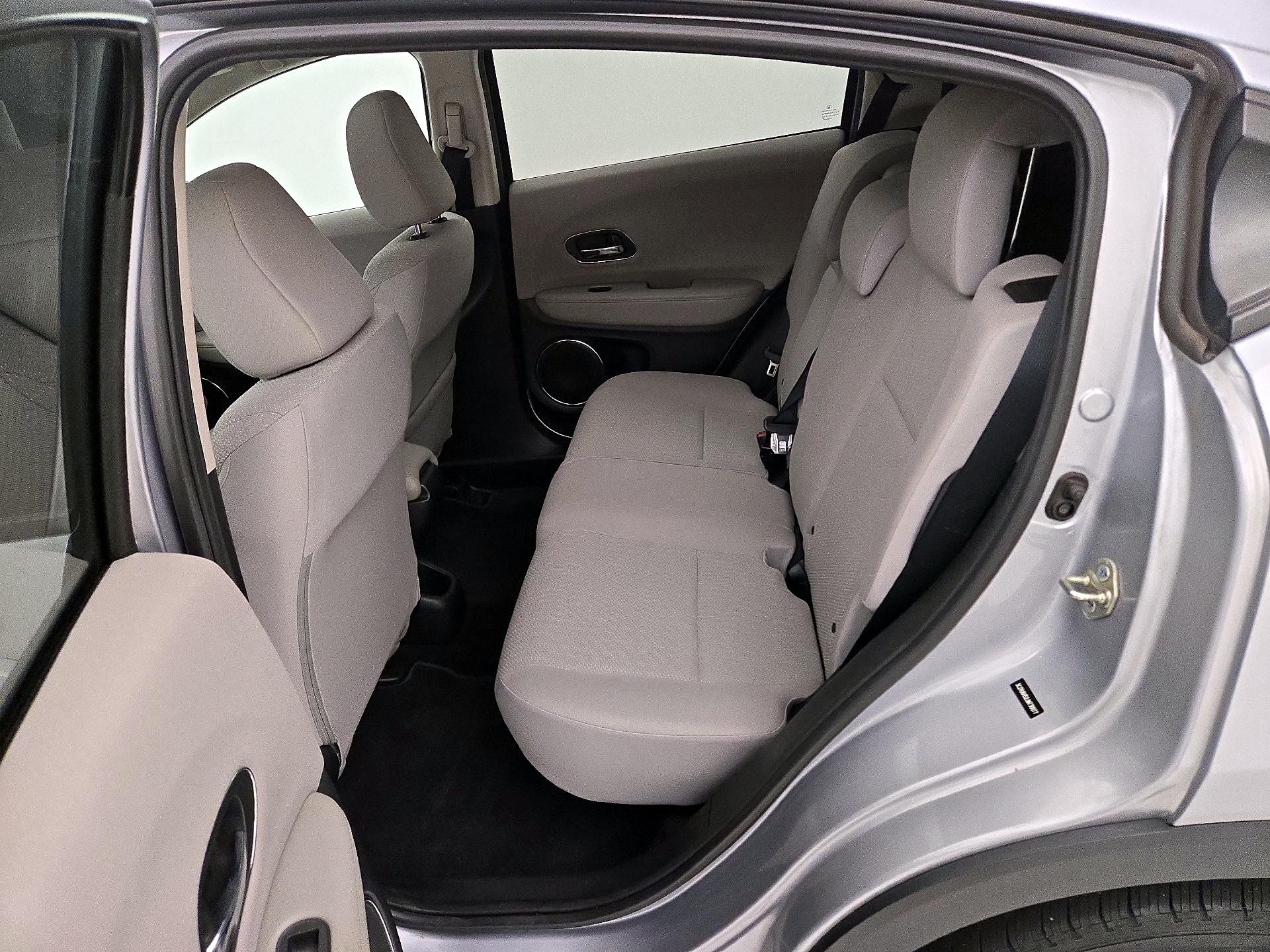 Thumbnail: 2018 Honda HR-V - 19