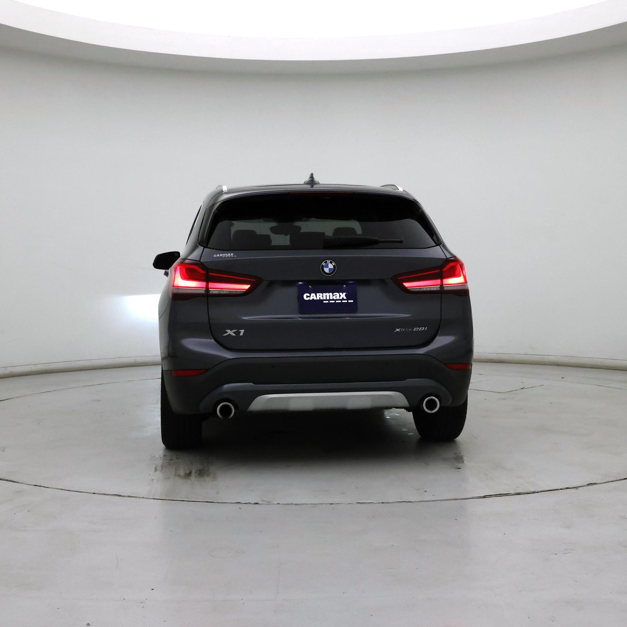 Thumbnail: 2020 BMW X1 - 6