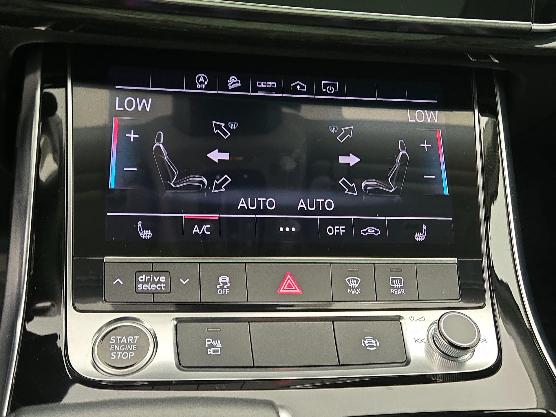 Thumbnail: 2022 Audi Q7 - 17