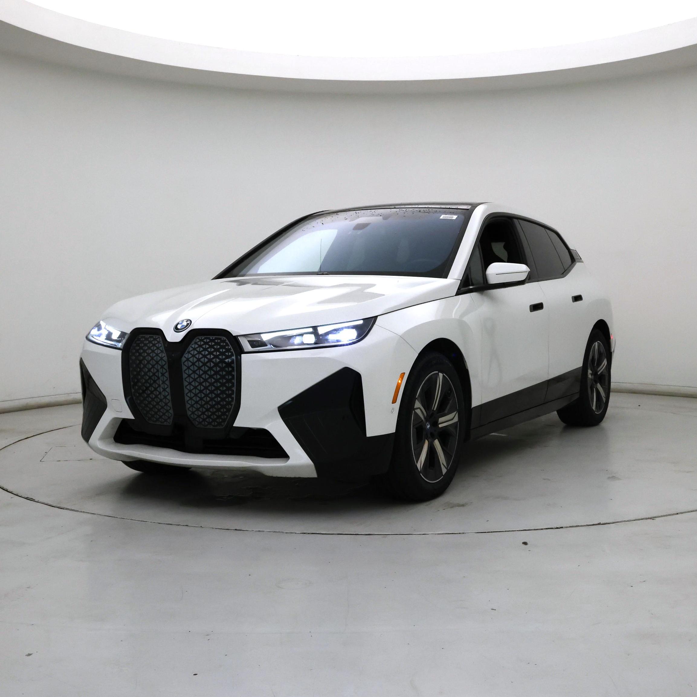 Thumbnail: 2023 BMW iX - 4