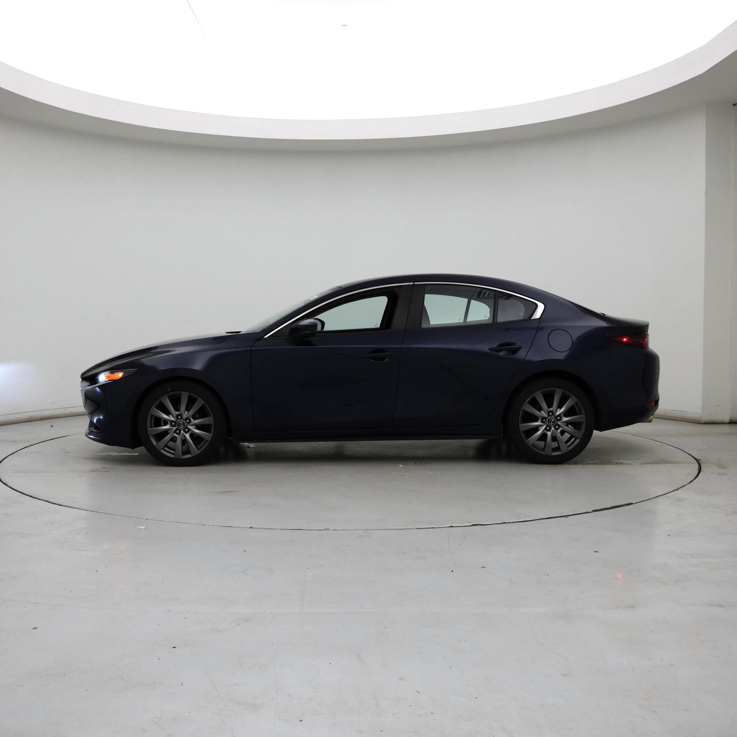 Thumbnail: 2019 Mazda Mazda3 - 3