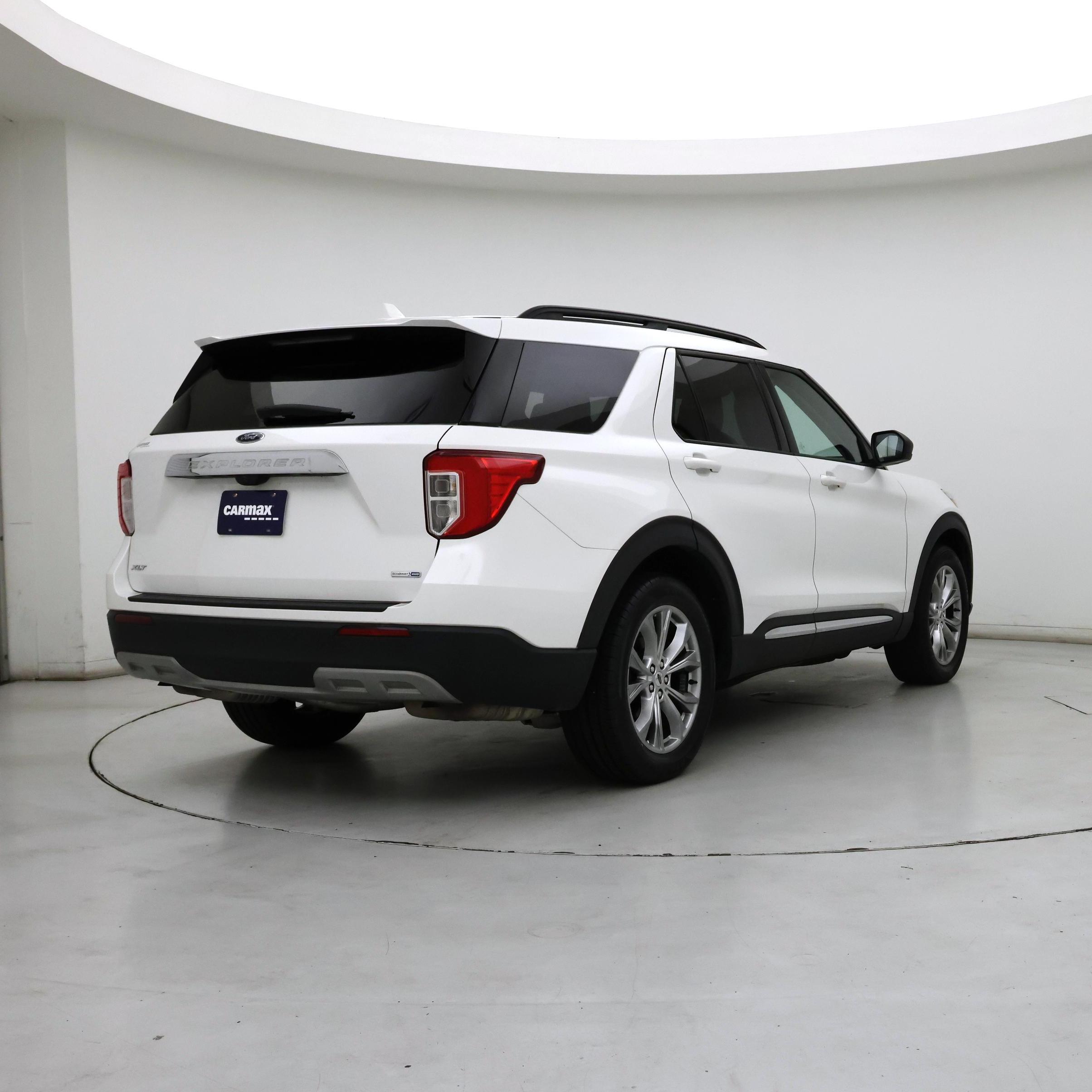 Thumbnail: 2020 Ford Explorer - 8