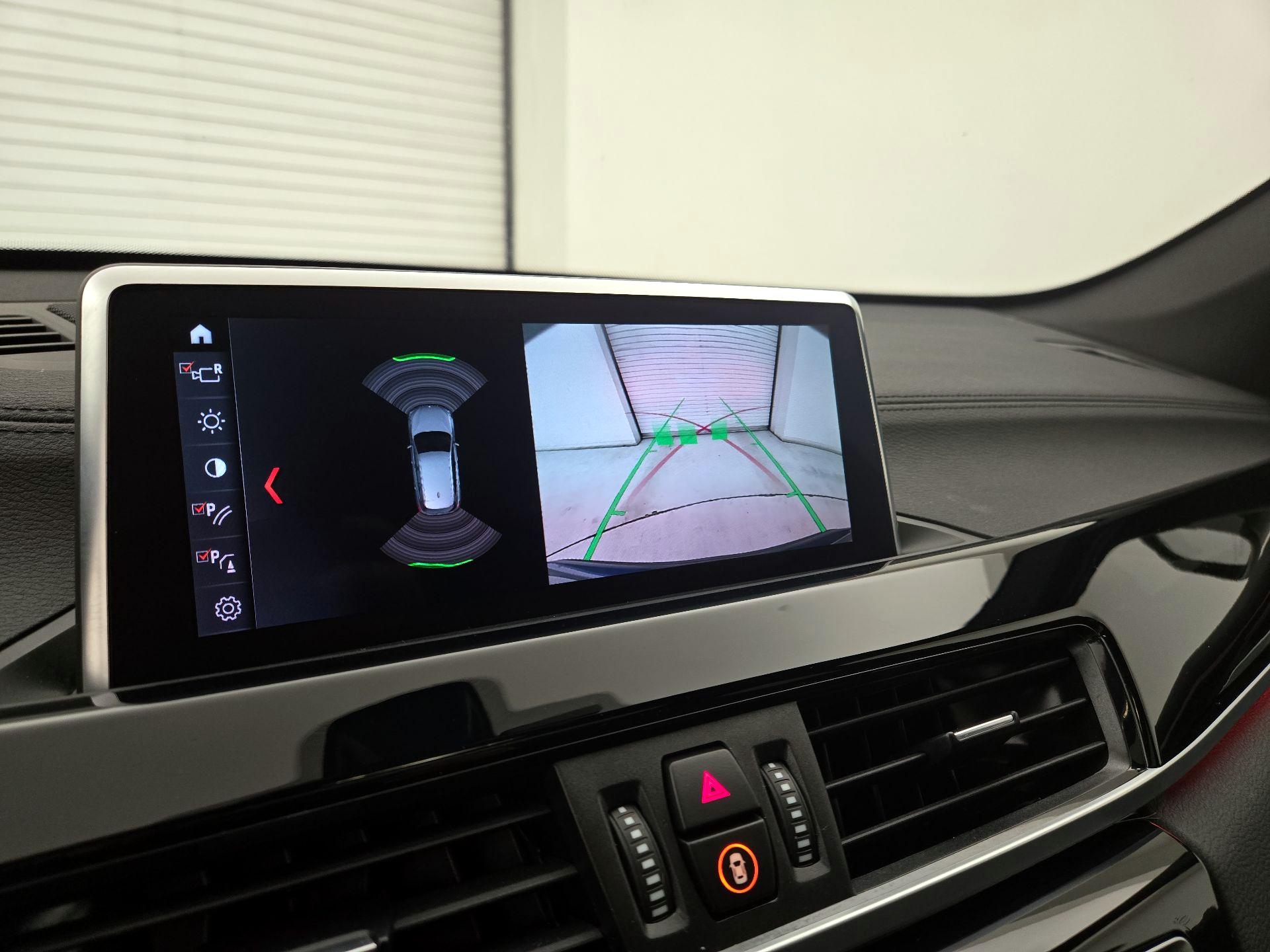 Thumbnail: 2020 BMW X1 - 15