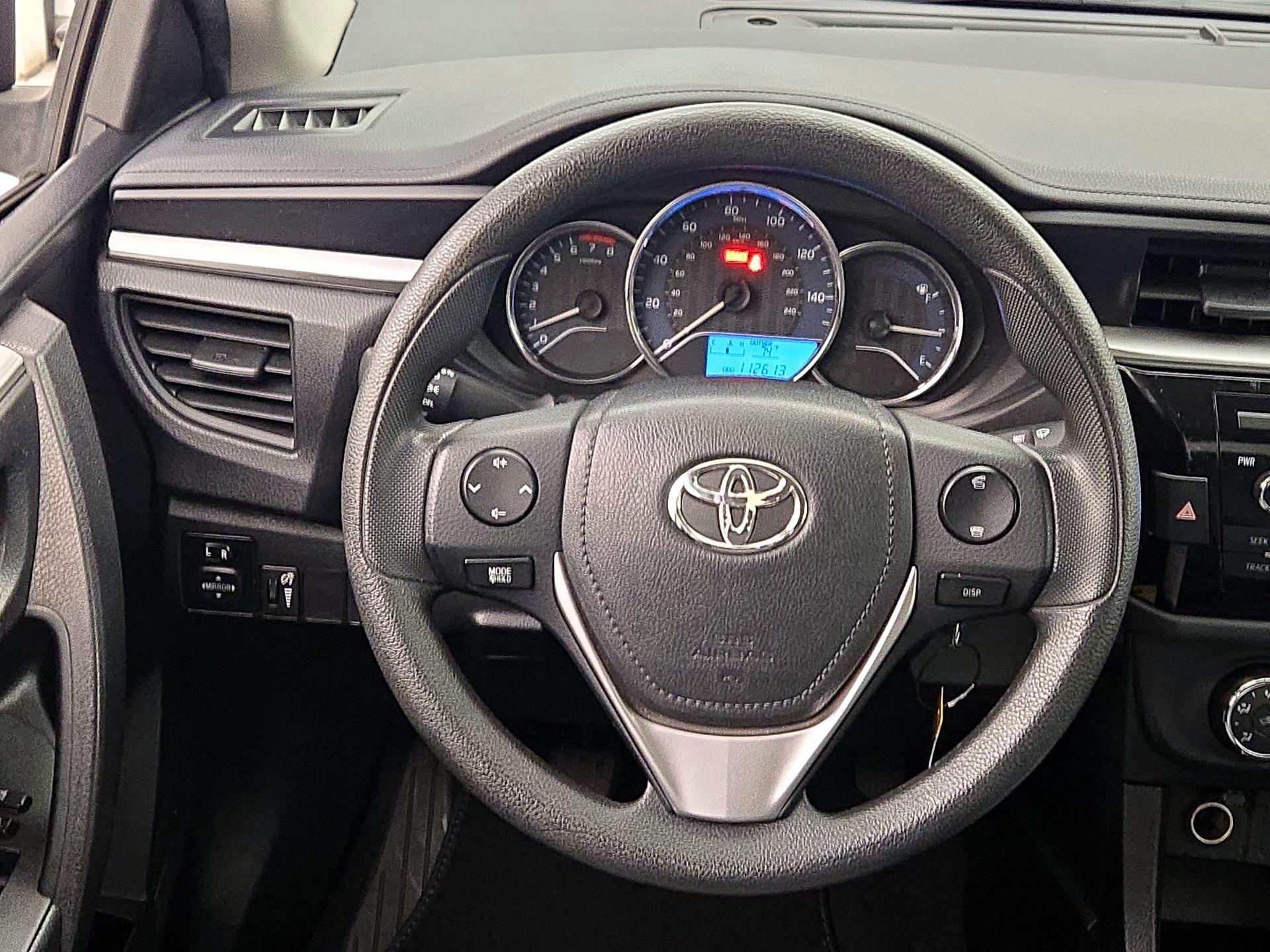 Thumbnail: 2014 Toyota Corolla - 10
