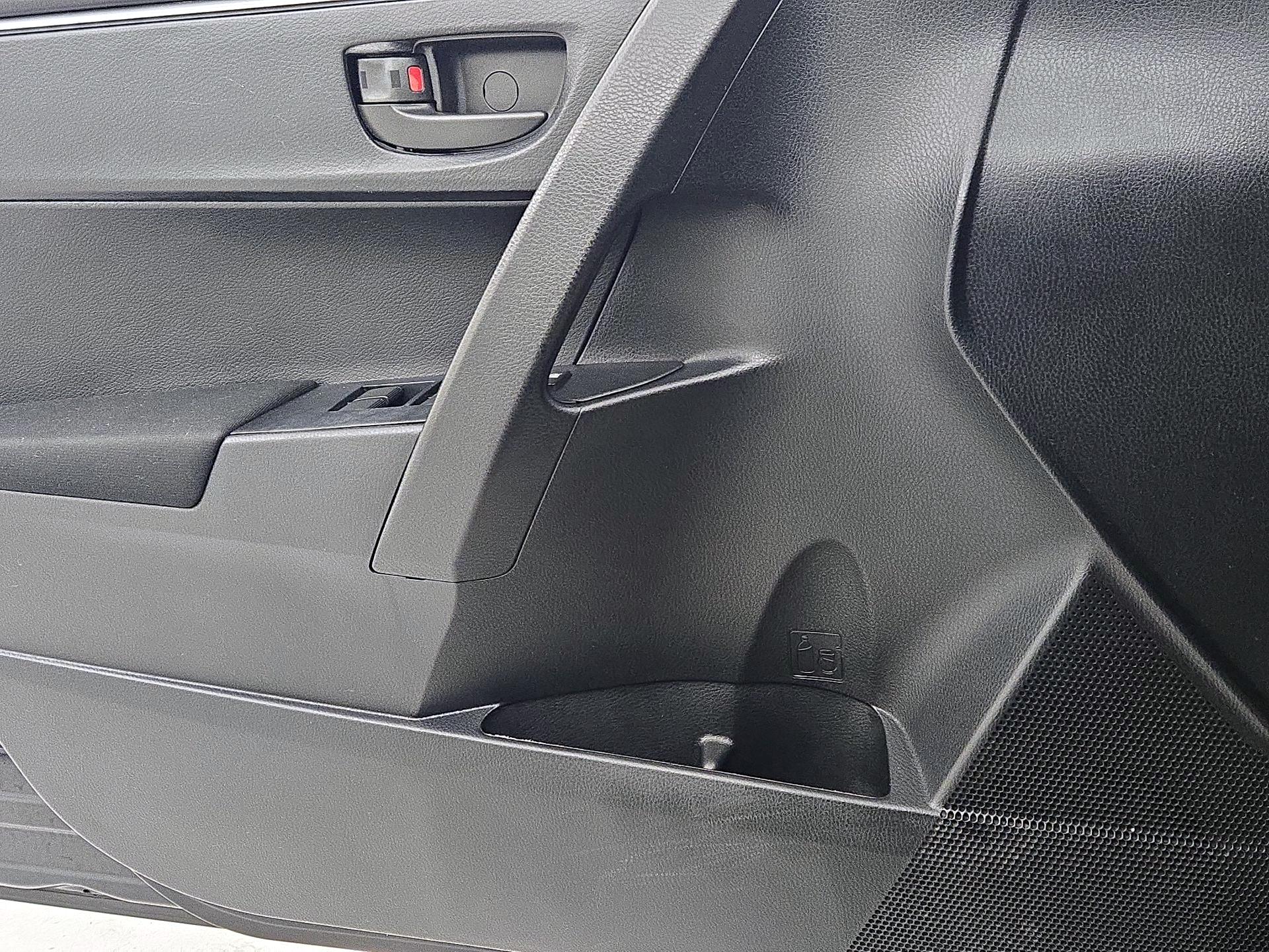 Thumbnail: 2014 Toyota Corolla - 12