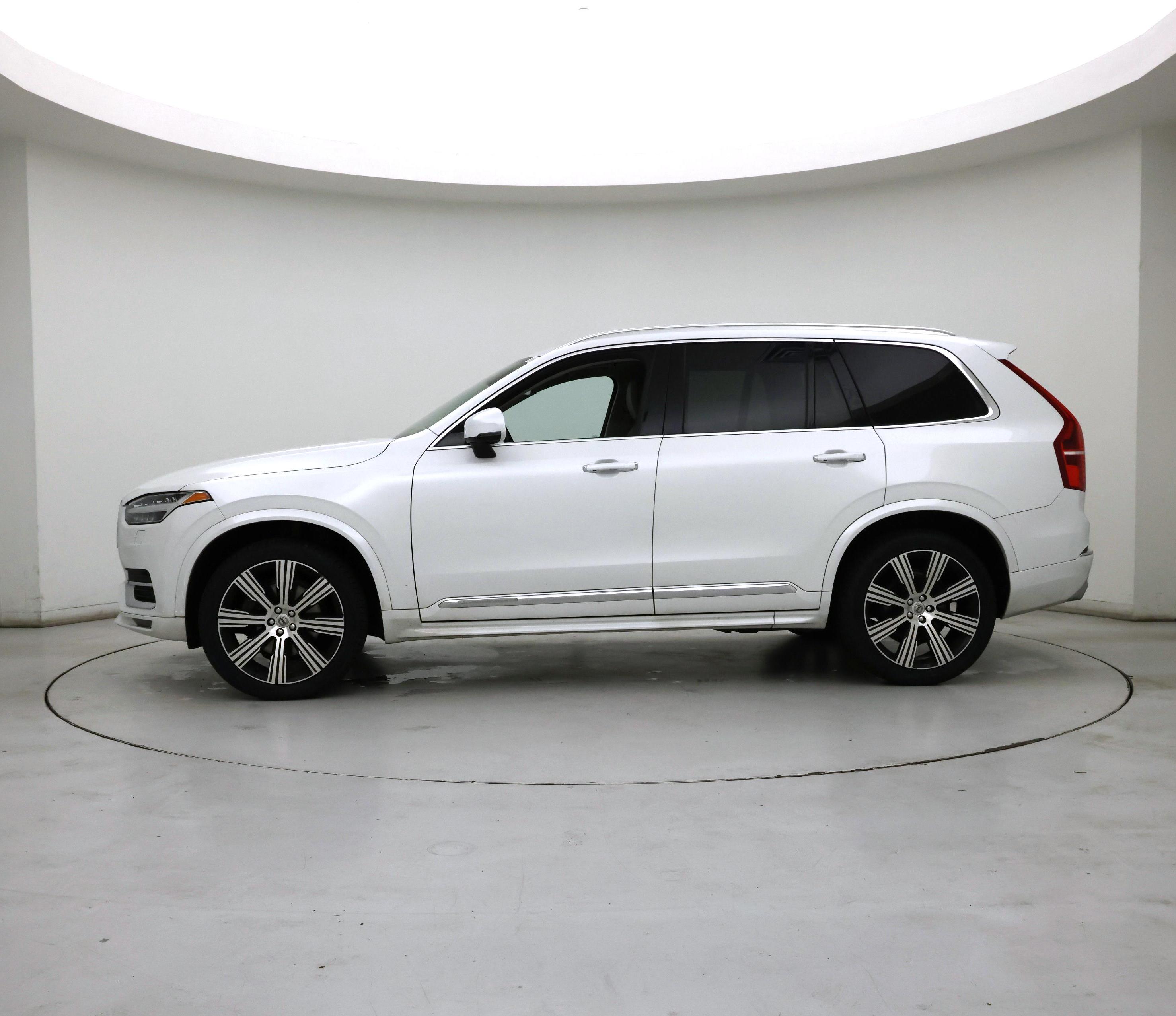 Thumbnail: 2020 Volvo XC90 - 3