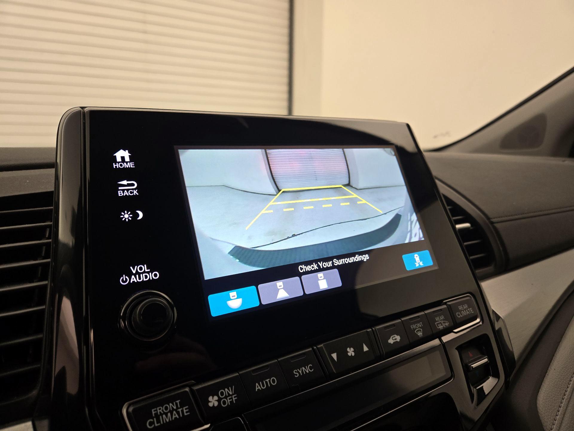 Thumbnail: 2021 Honda Odyssey - 14