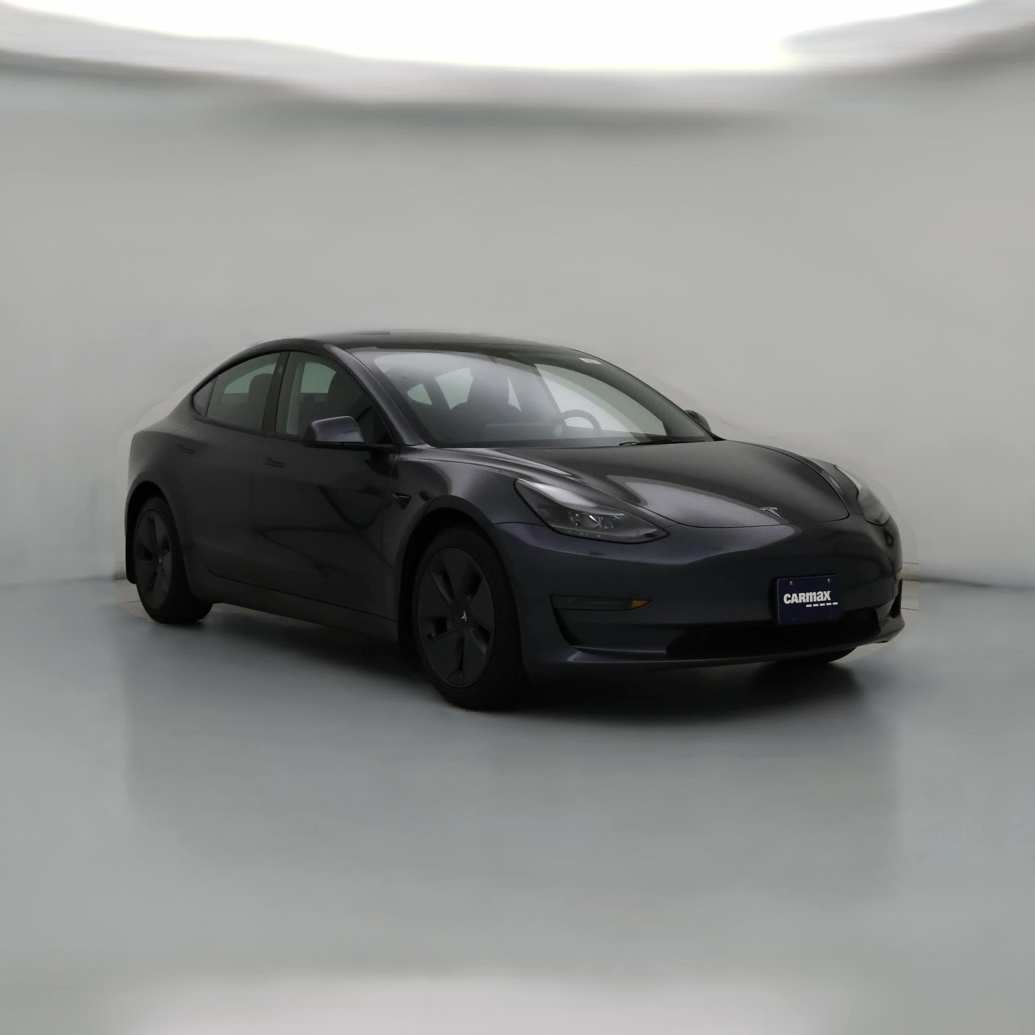 Thumbnail: 2023 Tesla Model 3 - 1