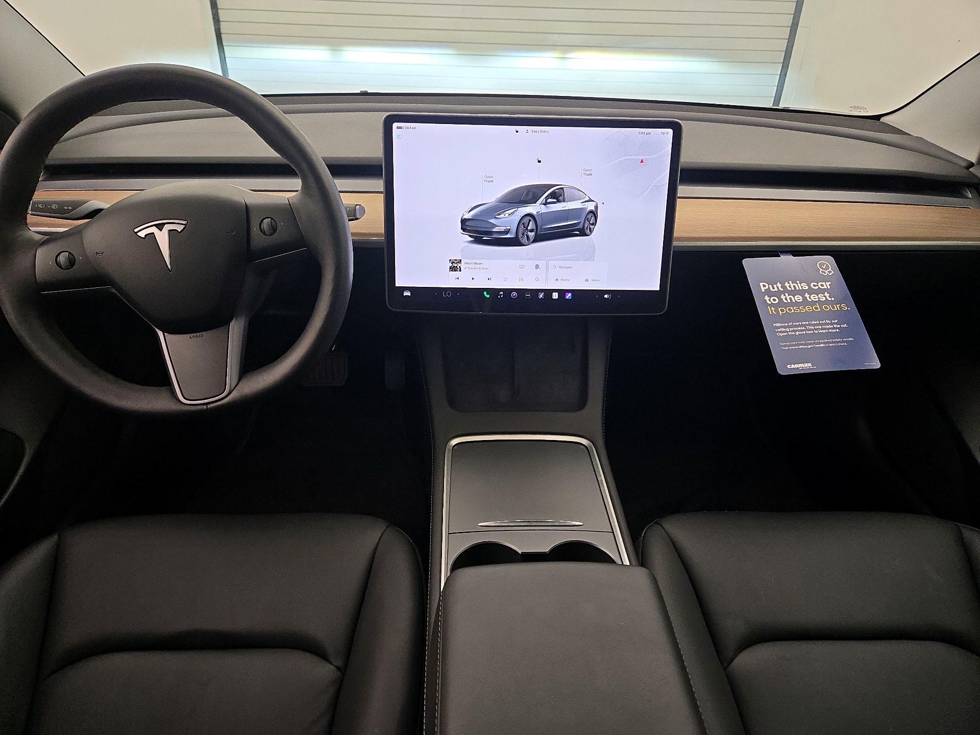 Thumbnail: 2023 Tesla Model 3 - 9
