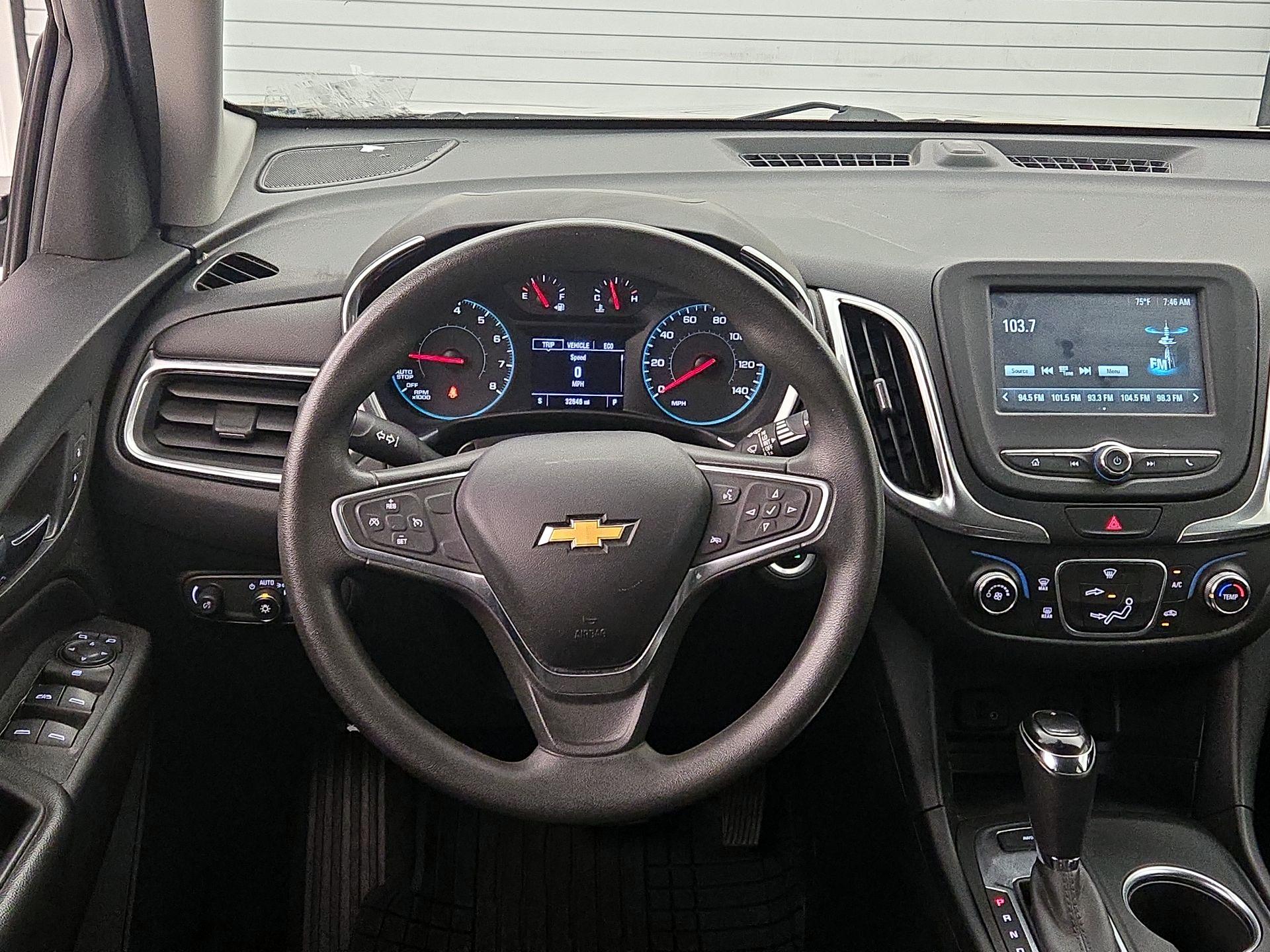 Thumbnail: 2018 Chevrolet Equinox - 10