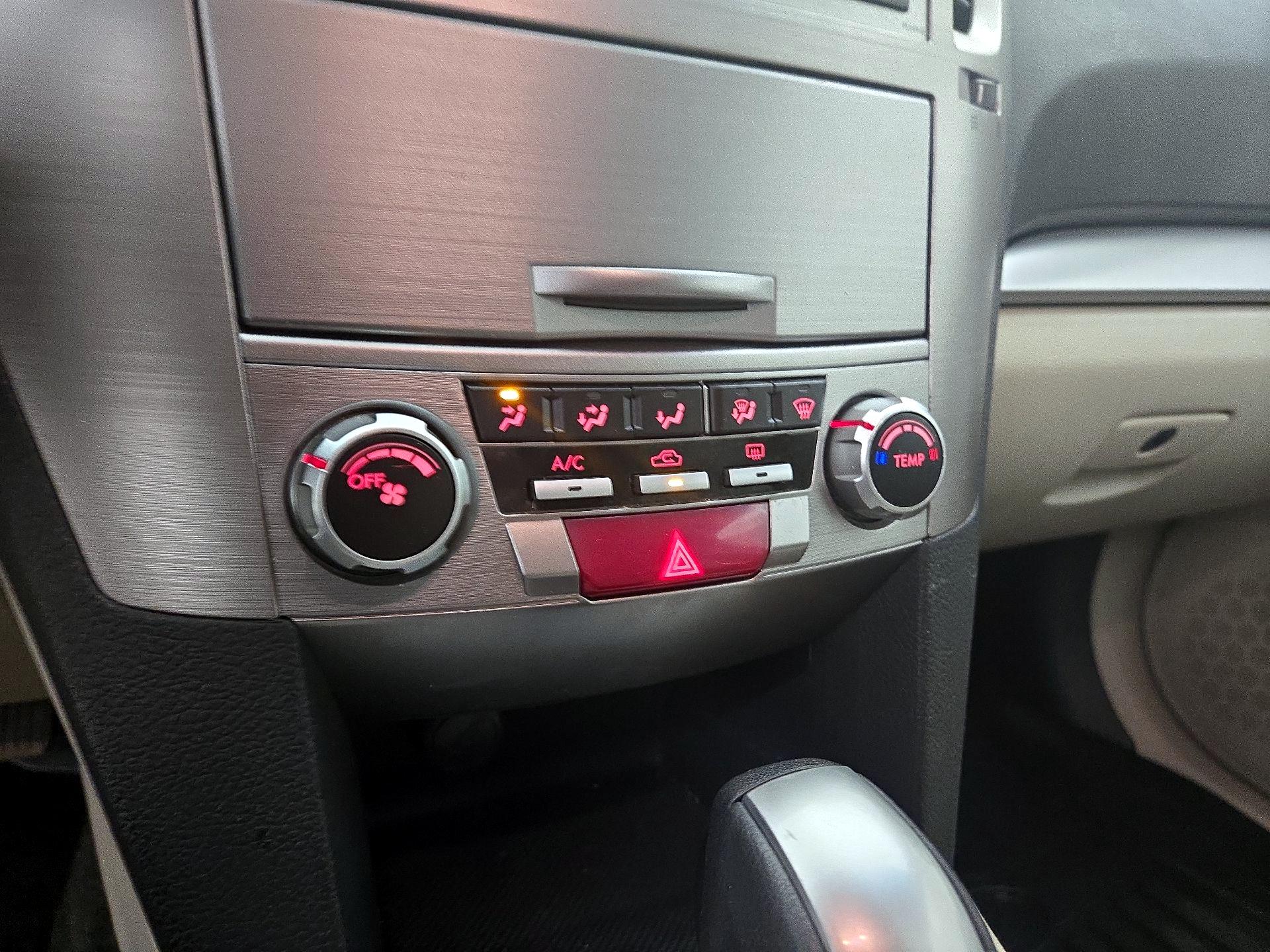 Thumbnail: 2014 Subaru Outback - 15