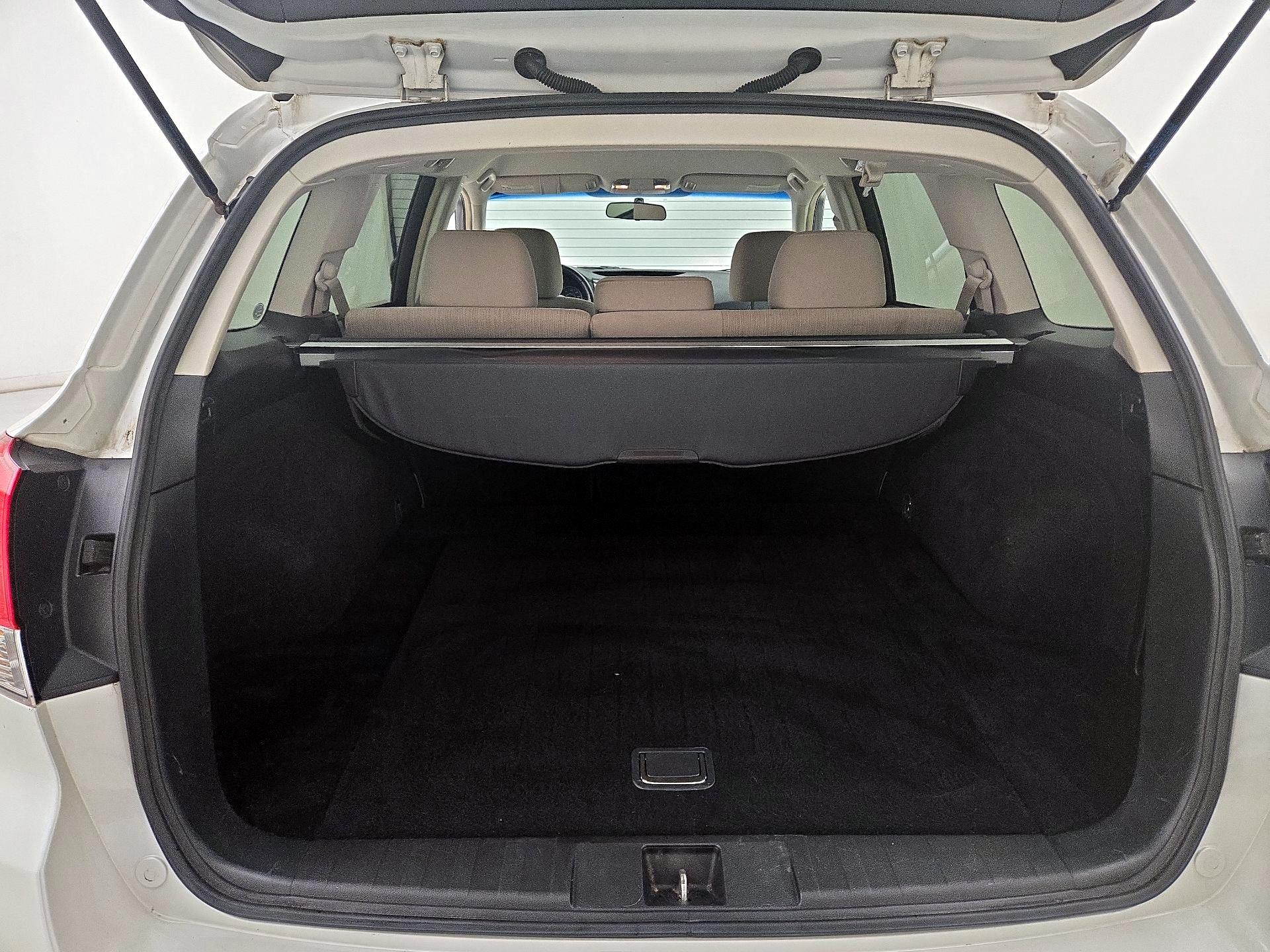 Thumbnail: 2014 Subaru Outback - 19