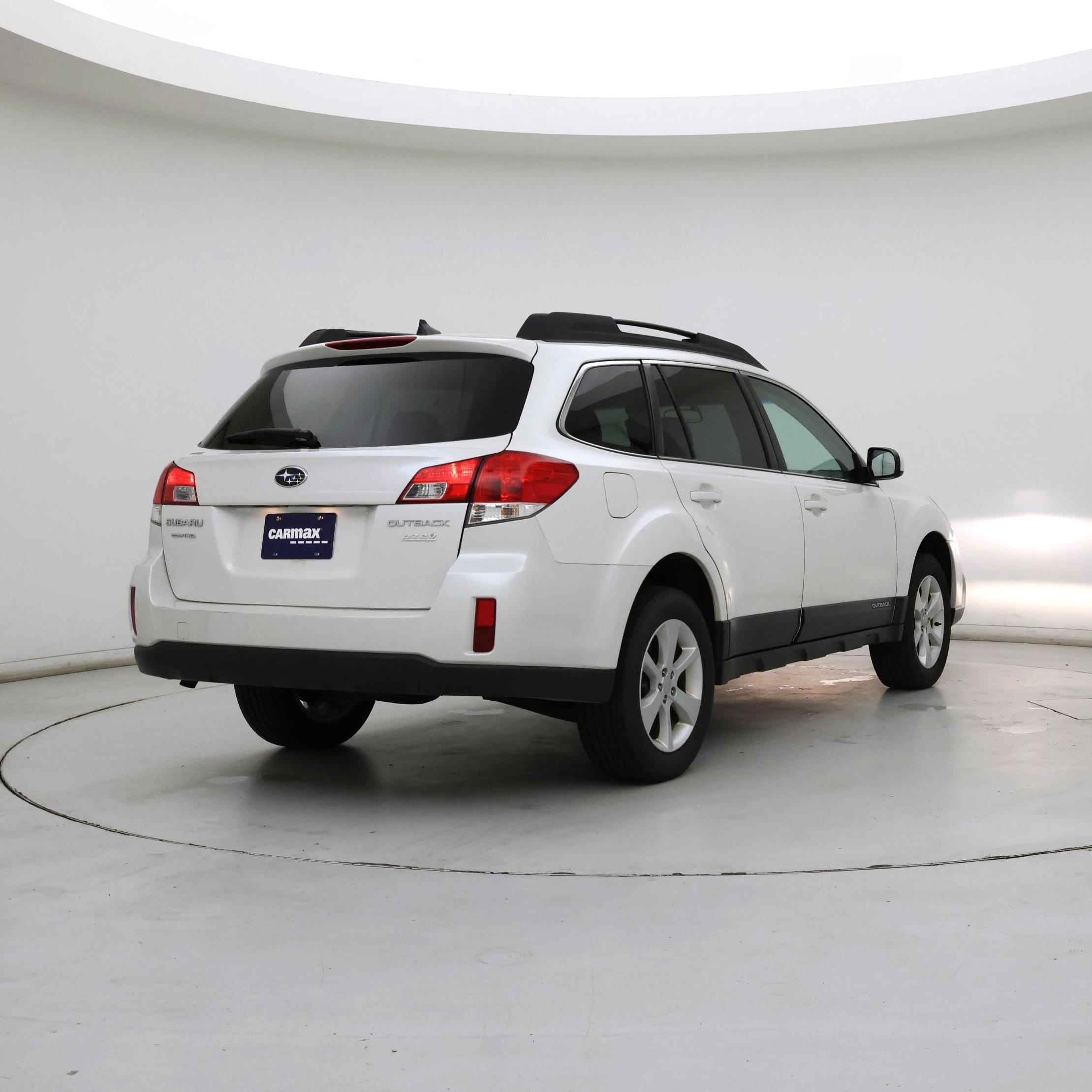 Thumbnail: 2014 Subaru Outback - 8