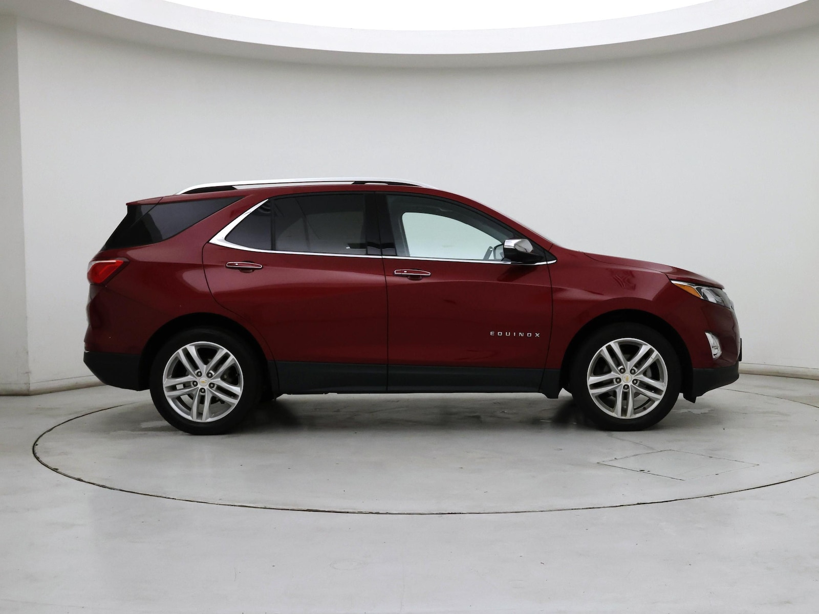 Image 8 of 2018 Chevrolet Equinox Premier