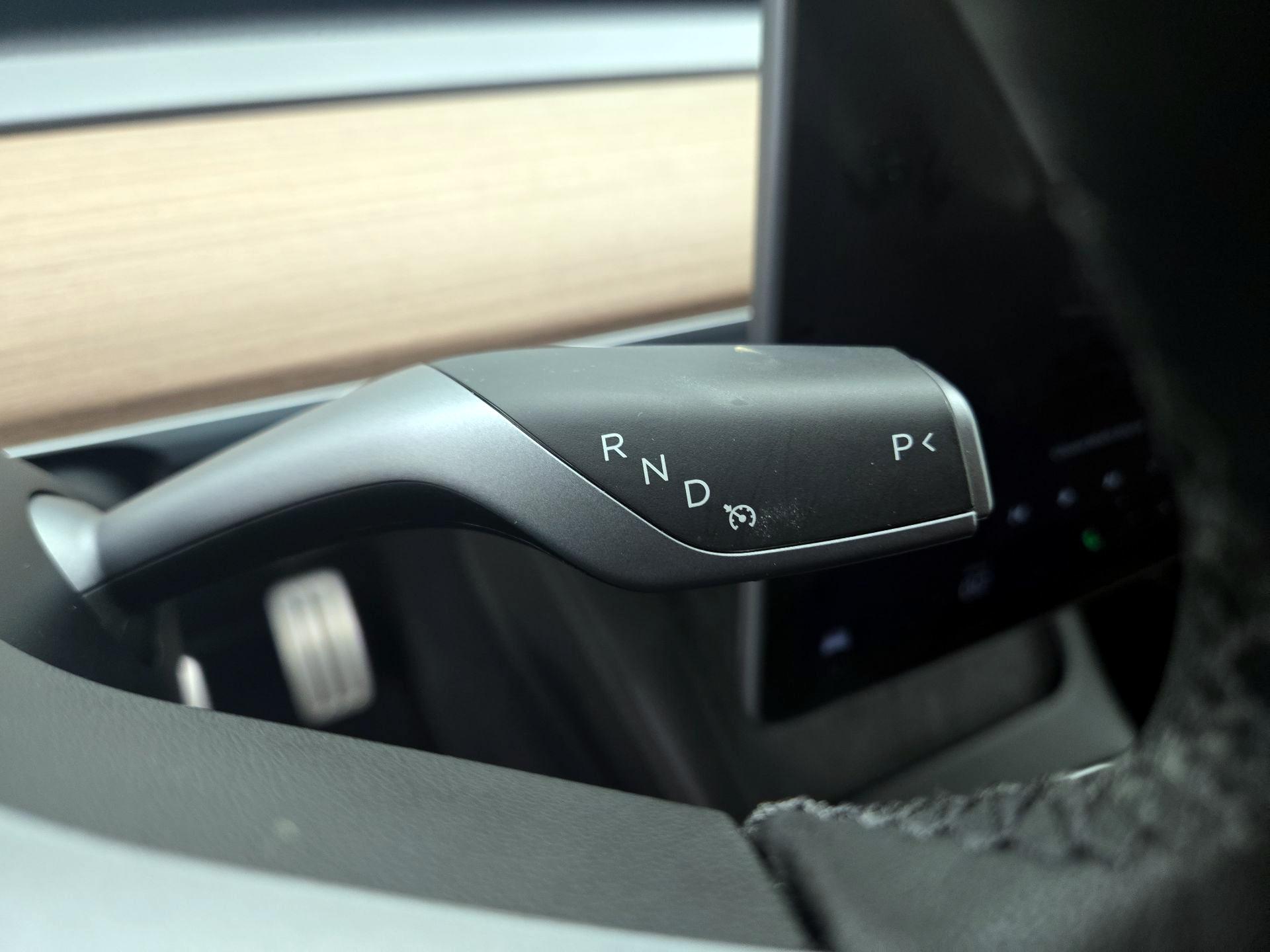 Thumbnail: 2023 Tesla Model Y - 17