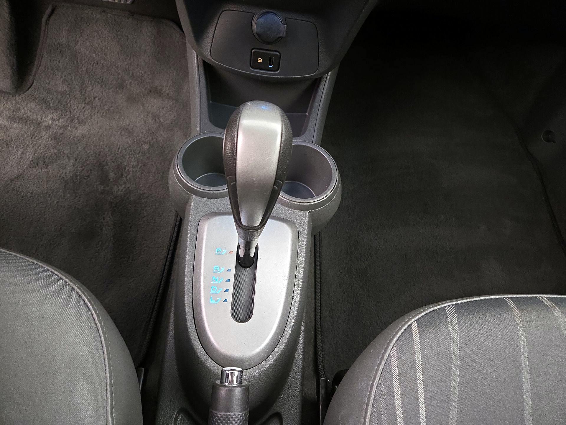 Thumbnail: 2015 Chevrolet Spark - 15