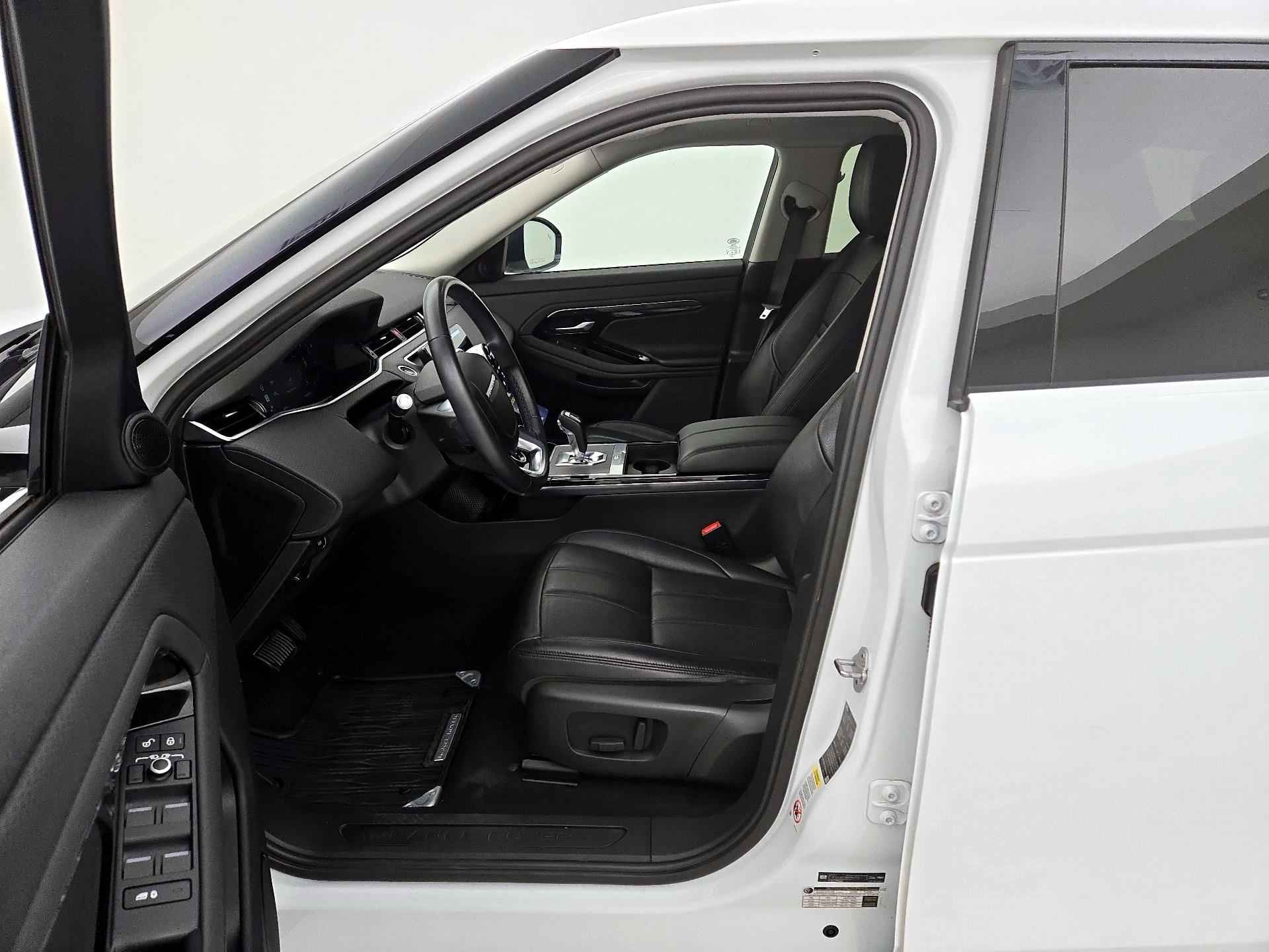 Thumbnail: 2020 Land Rover Range Rover Evoque - 11