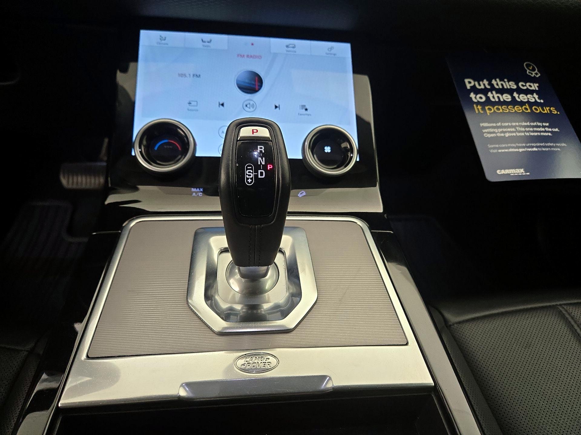 Thumbnail: 2020 Land Rover Range Rover Evoque - 17