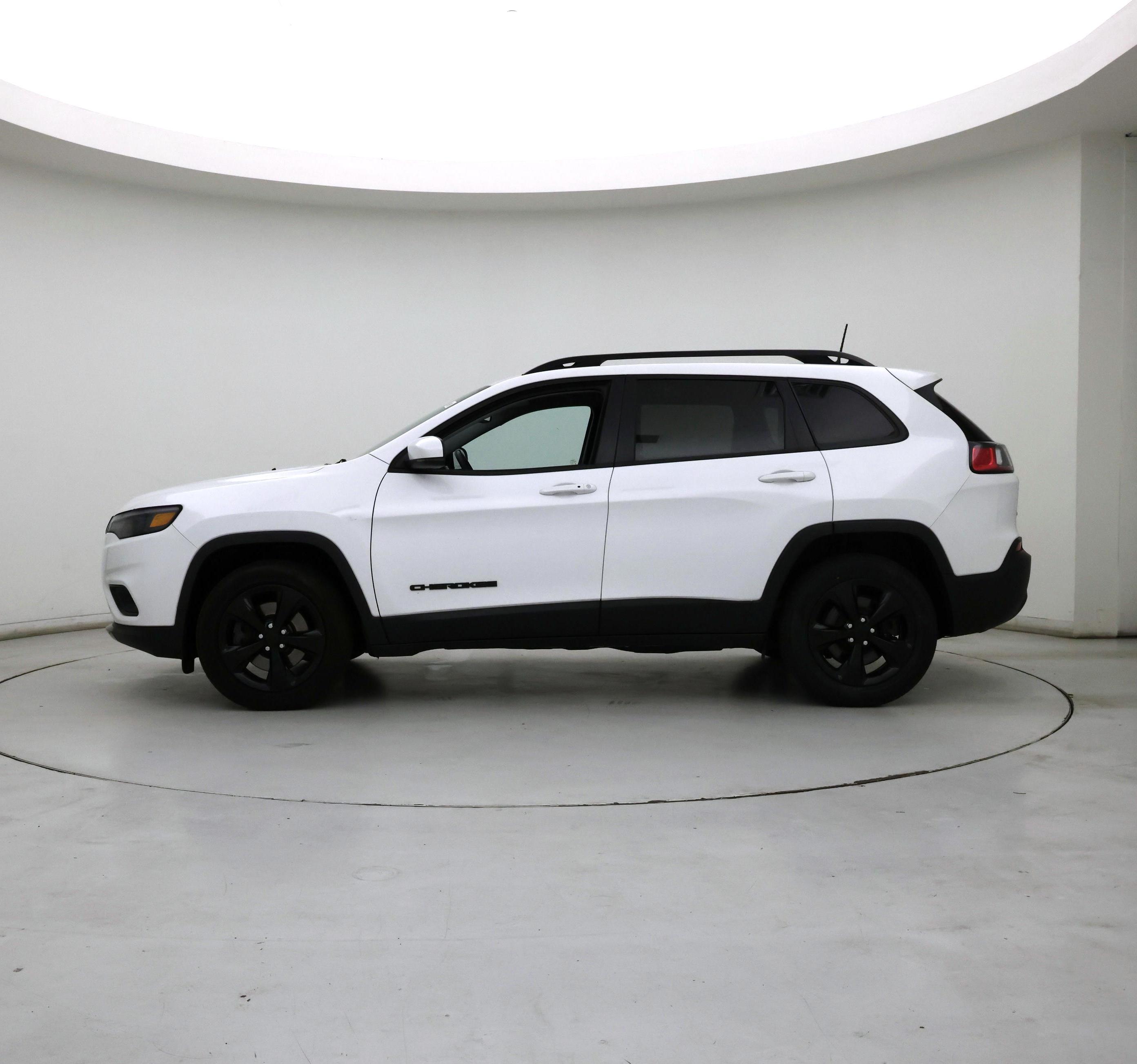Thumbnail: 2019 Jeep Cherokee - 3