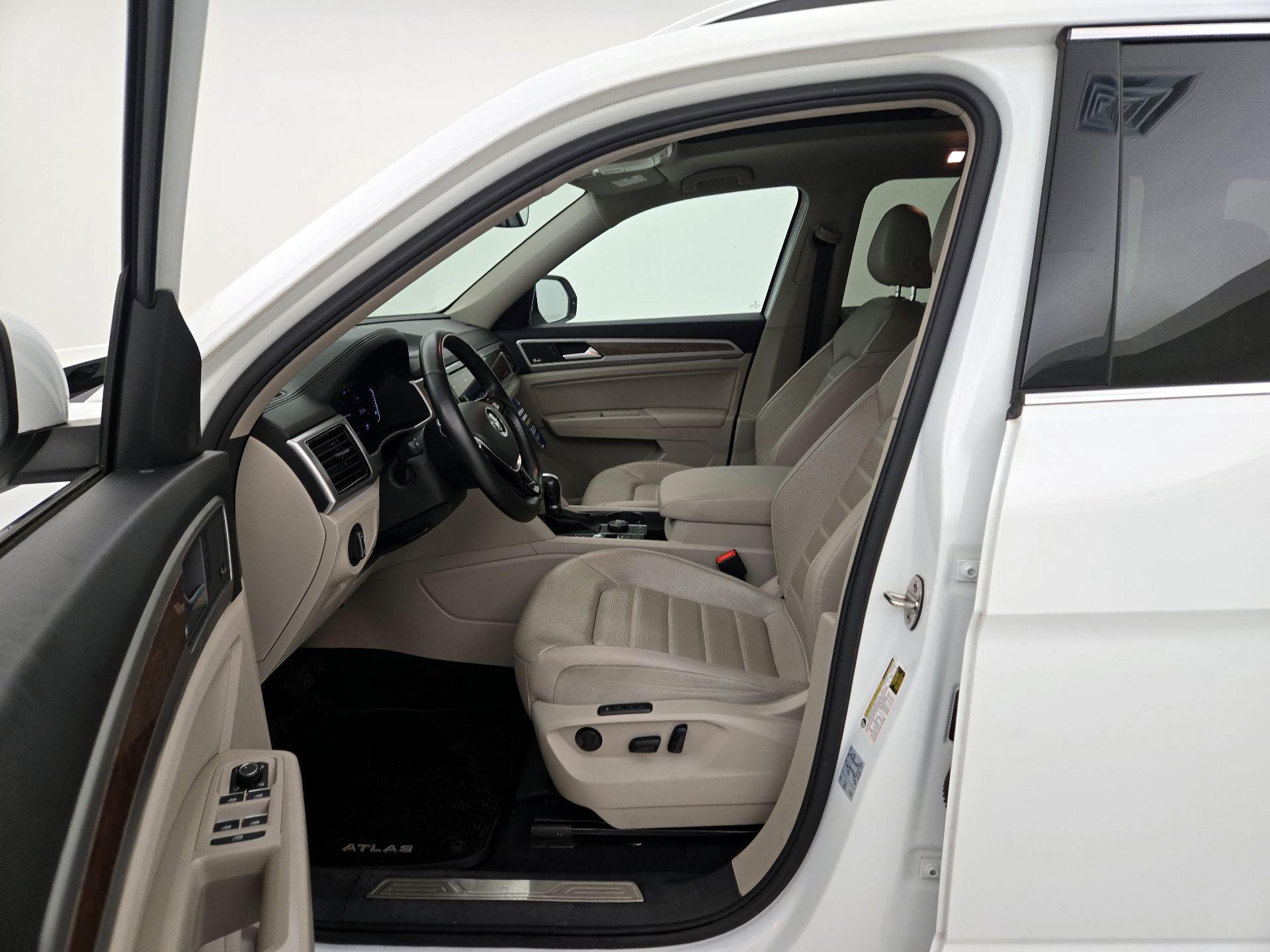 Thumbnail: 2019 Volkswagen Atlas - 11