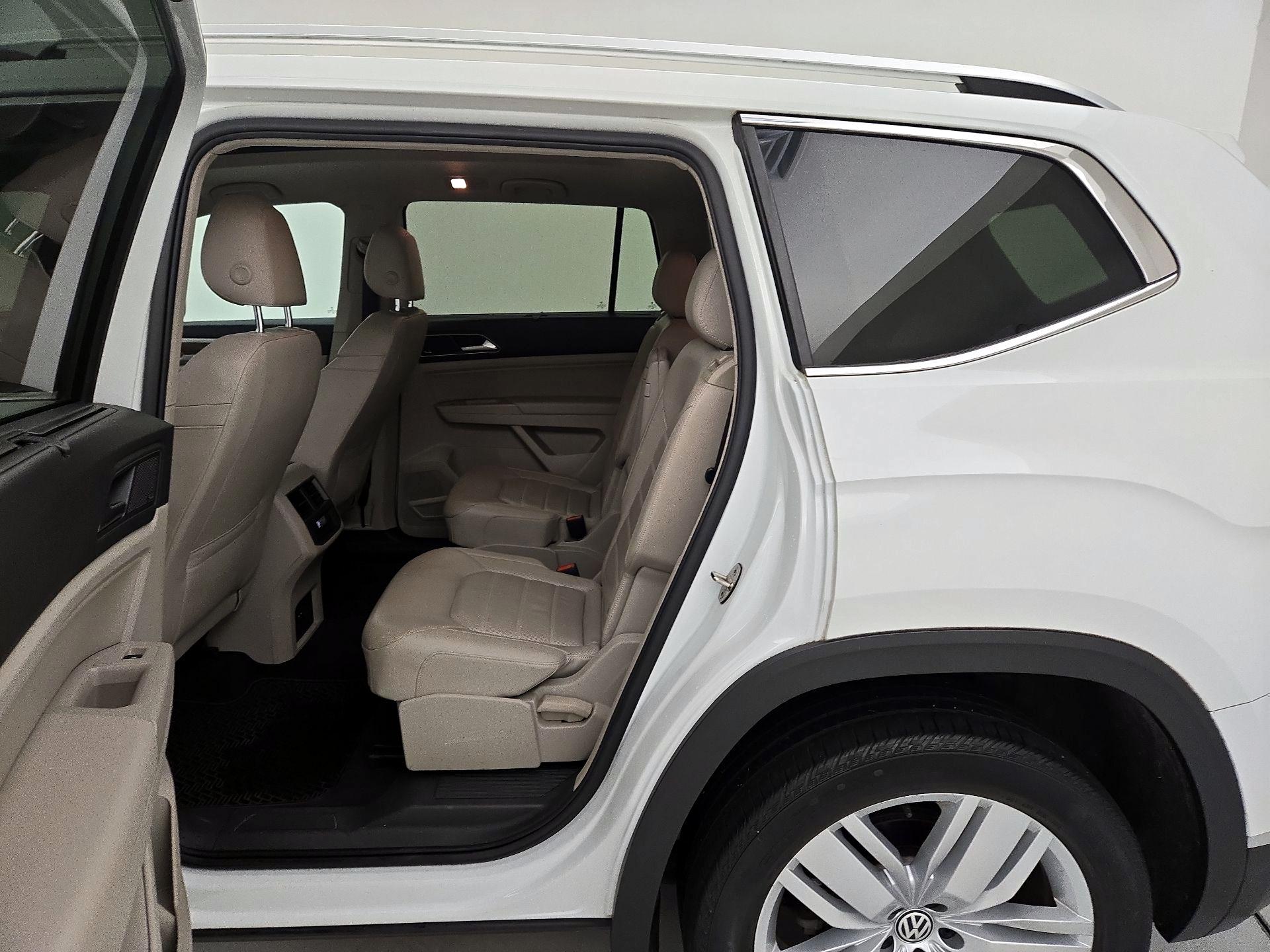 Thumbnail: 2019 Volkswagen Atlas - 20
