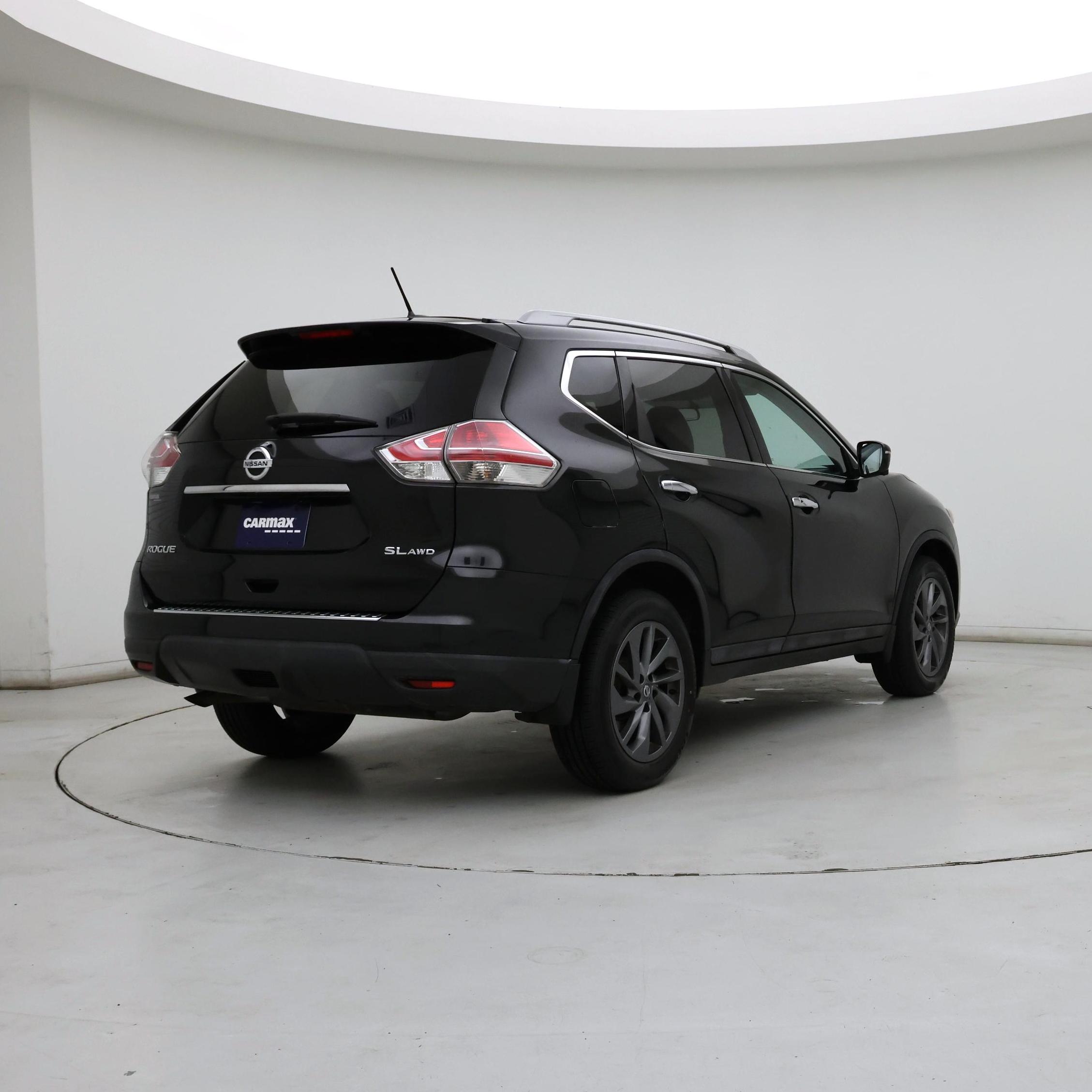 Thumbnail: 2016 Nissan Rogue - 8