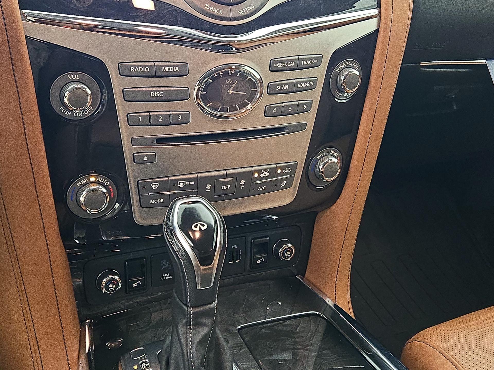 Thumbnail: 2018 INFINITI QX80 - 17