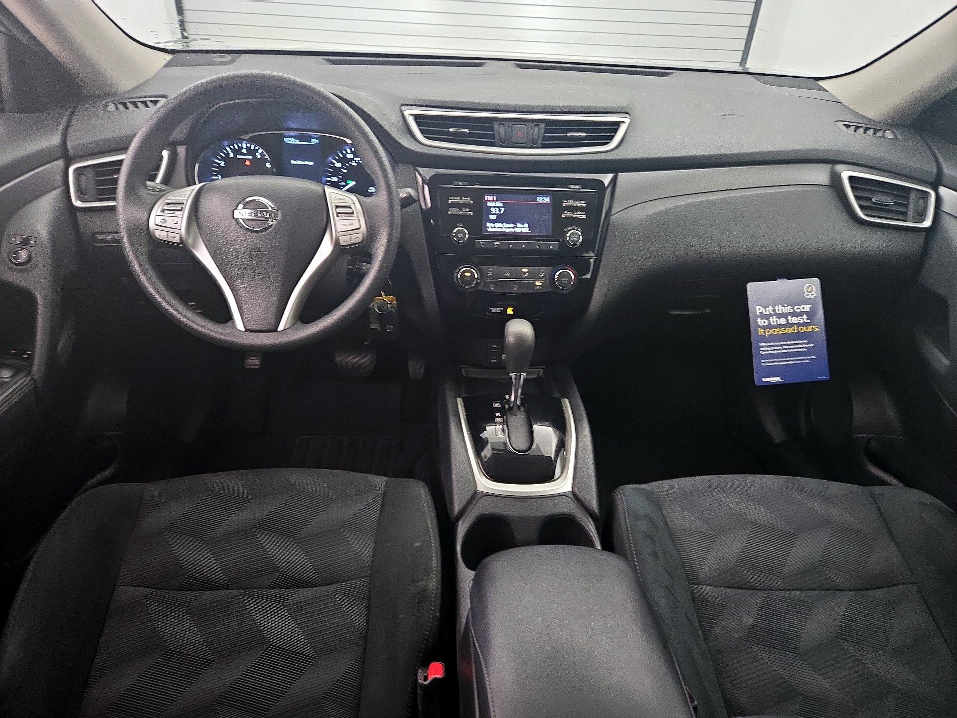 Thumbnail: 2016 Nissan Rogue - 9