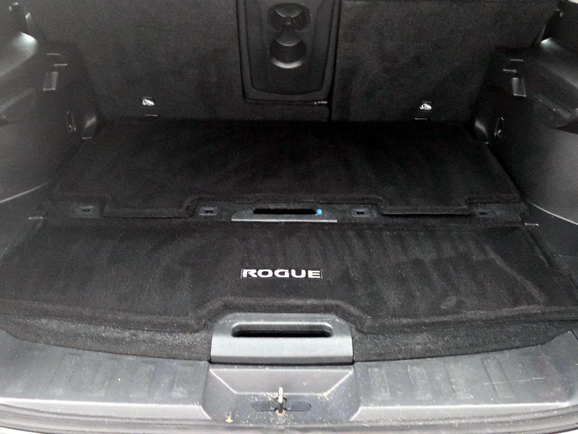 Thumbnail: 2016 Nissan Rogue - 19