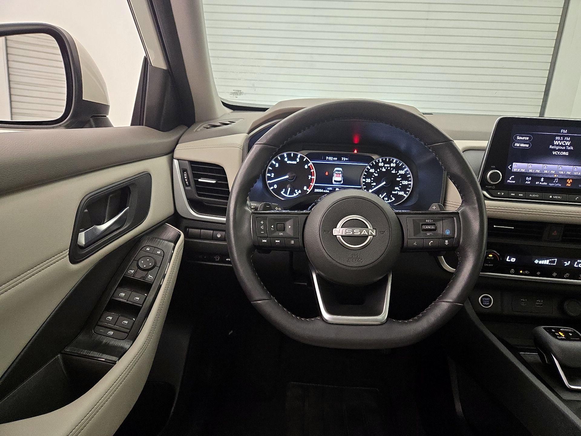Thumbnail: 2023 Nissan Rogue - 10